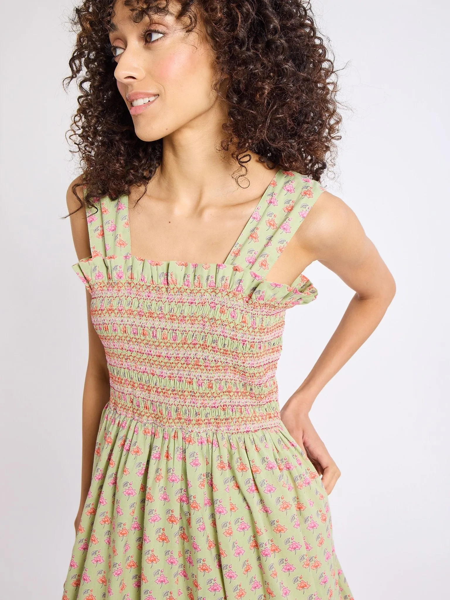 Practical work-to-play piece Garden Dress in Tulip Print