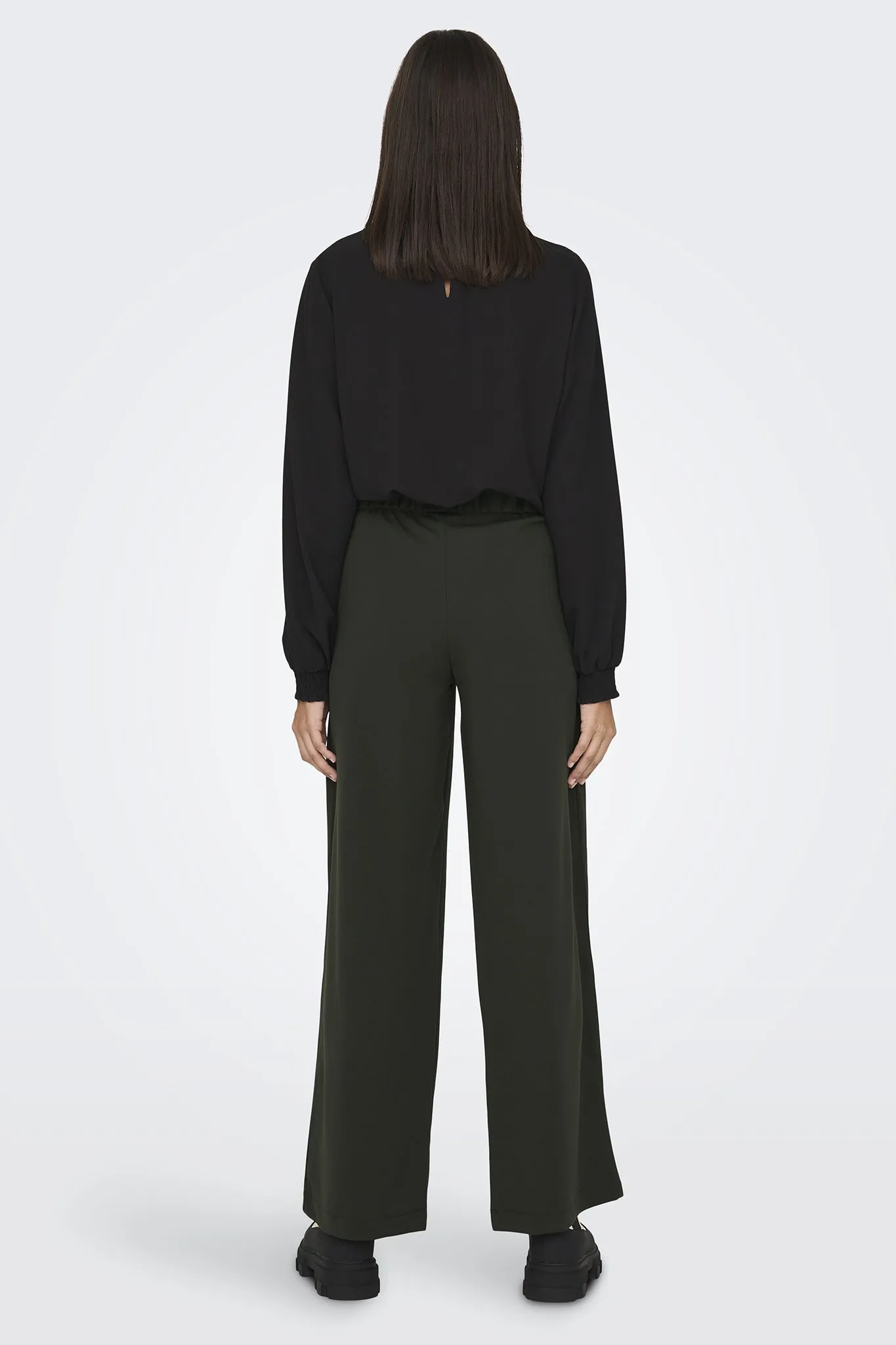 Geggo Peat Green Trousers Stay Comfortable Outfit Staple