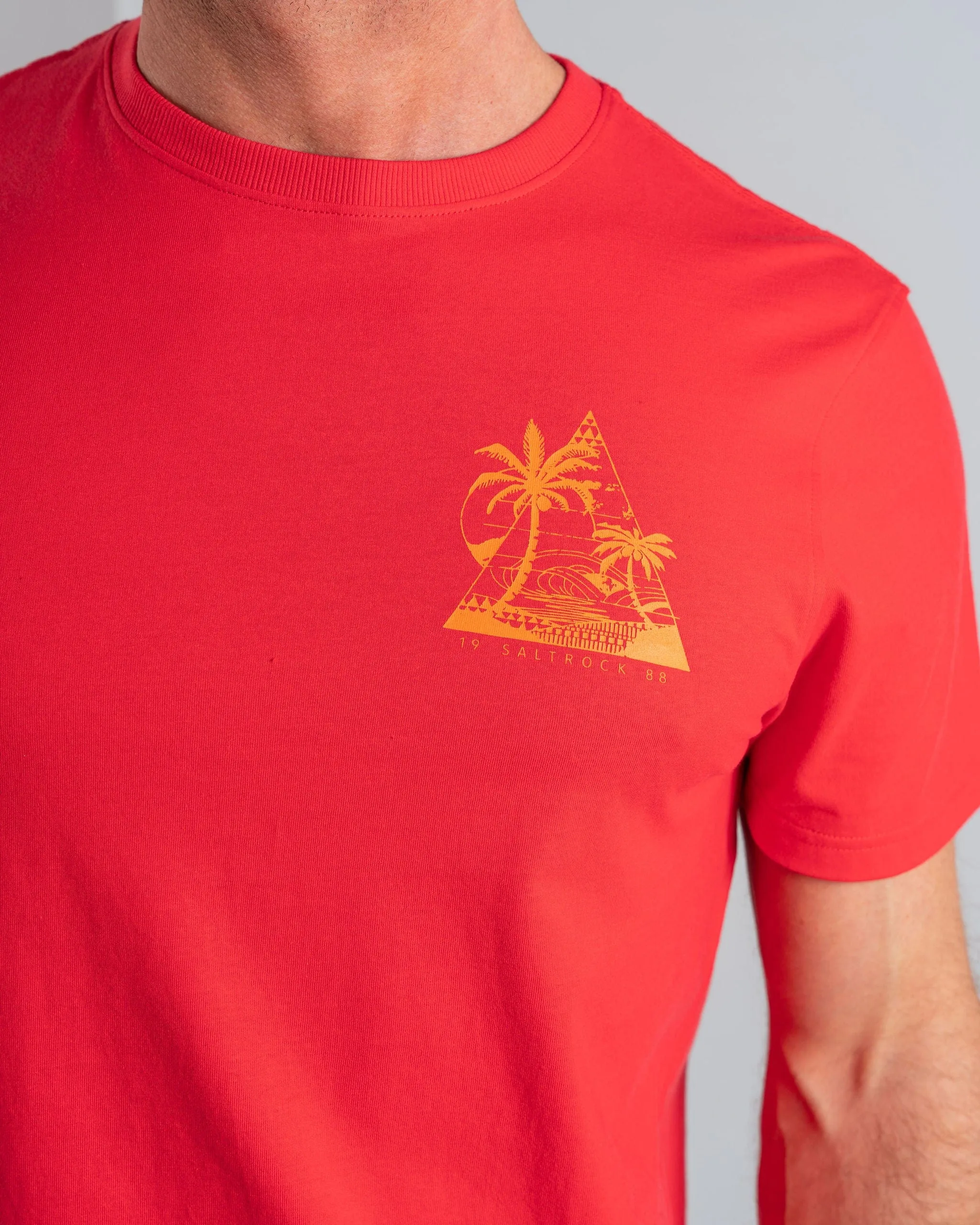 Geo Beach - Mens Short Sleeve T-Shirt - Red Comfortable and Chic