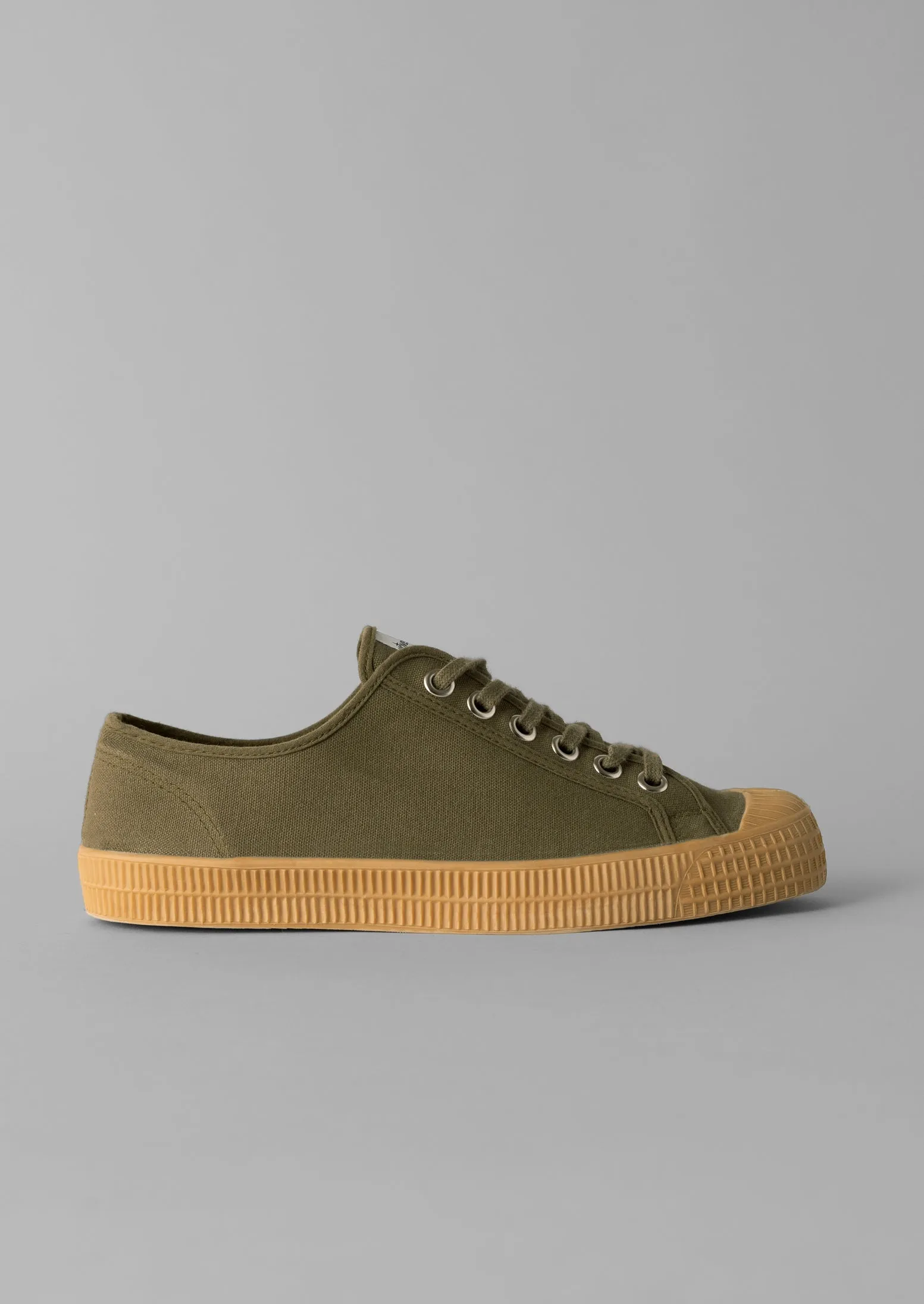 Fit Light Sport Enthusiast Novesta Star Master Sneakers | Olive