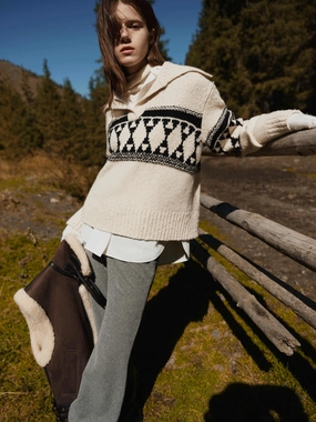 Temperature Control Fabric Soft Touch Material Lapel Collar Fair Isle Sweater