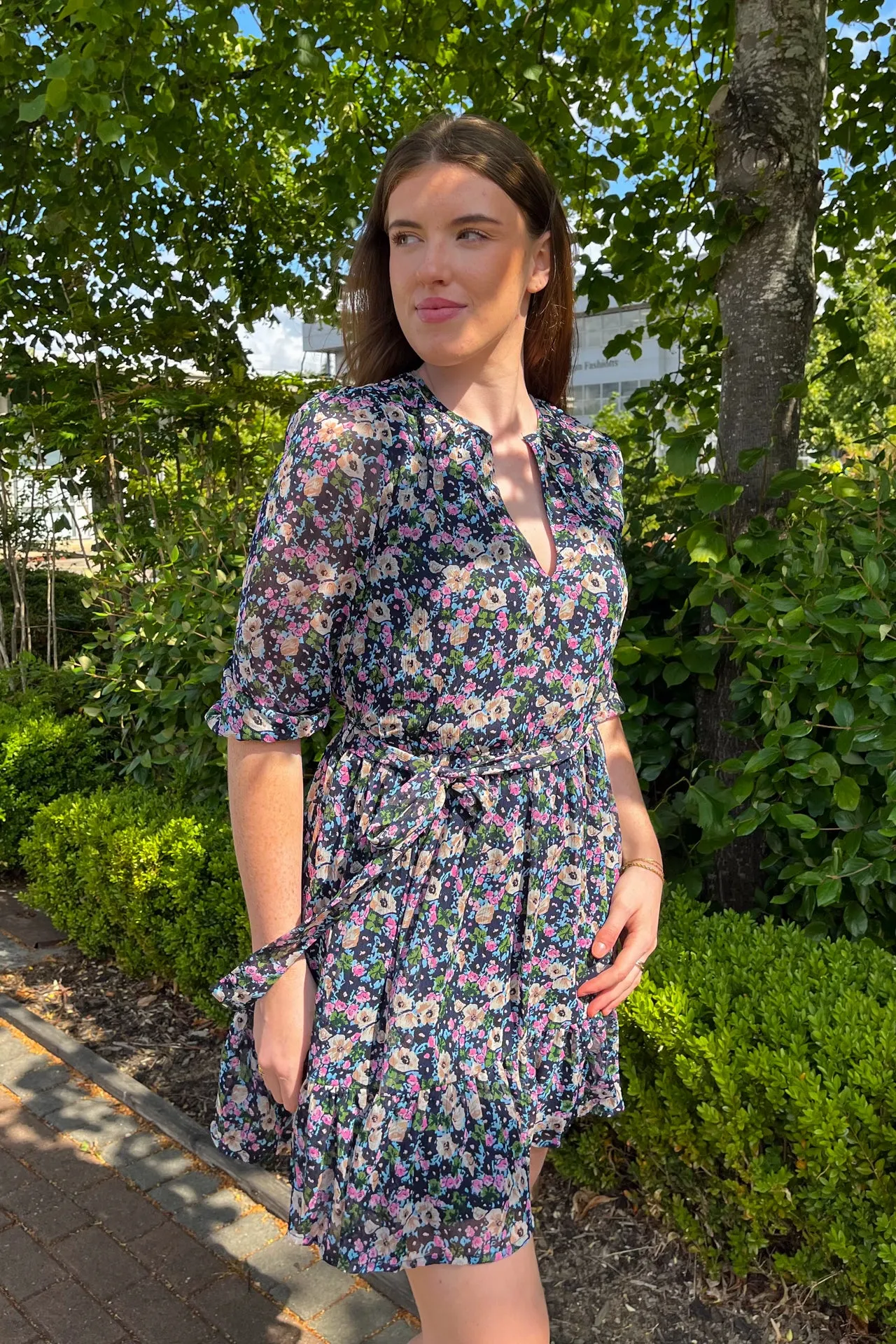 Elegant Touch Falia Short Navy Dress