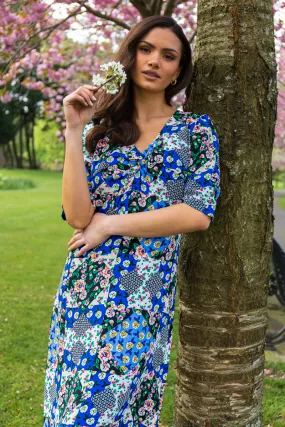 Body Confidence Farm Air Miri Blue Printed V-Neck Midi Dress