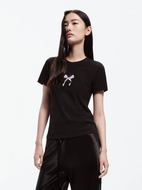 Bow Print Cotton Blend T-shirt Ergonomic Cut Multi Climate Adaptability