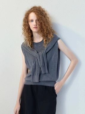 Wool Sleeveless Top Heat Retention Layer Tagless Design