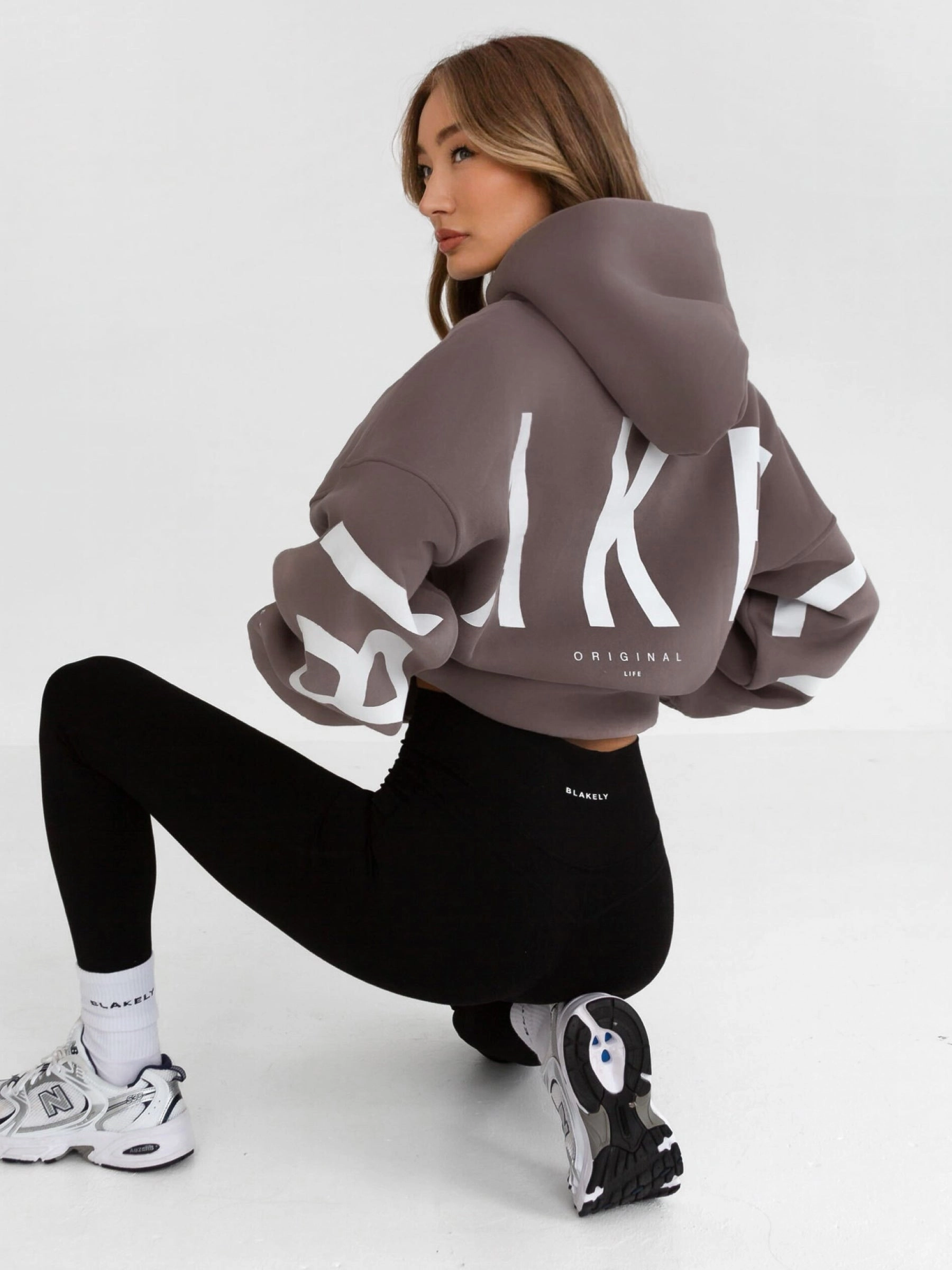 Isabel Oversized Hoodie - Pink Taupe Wild boar like relaxed shape