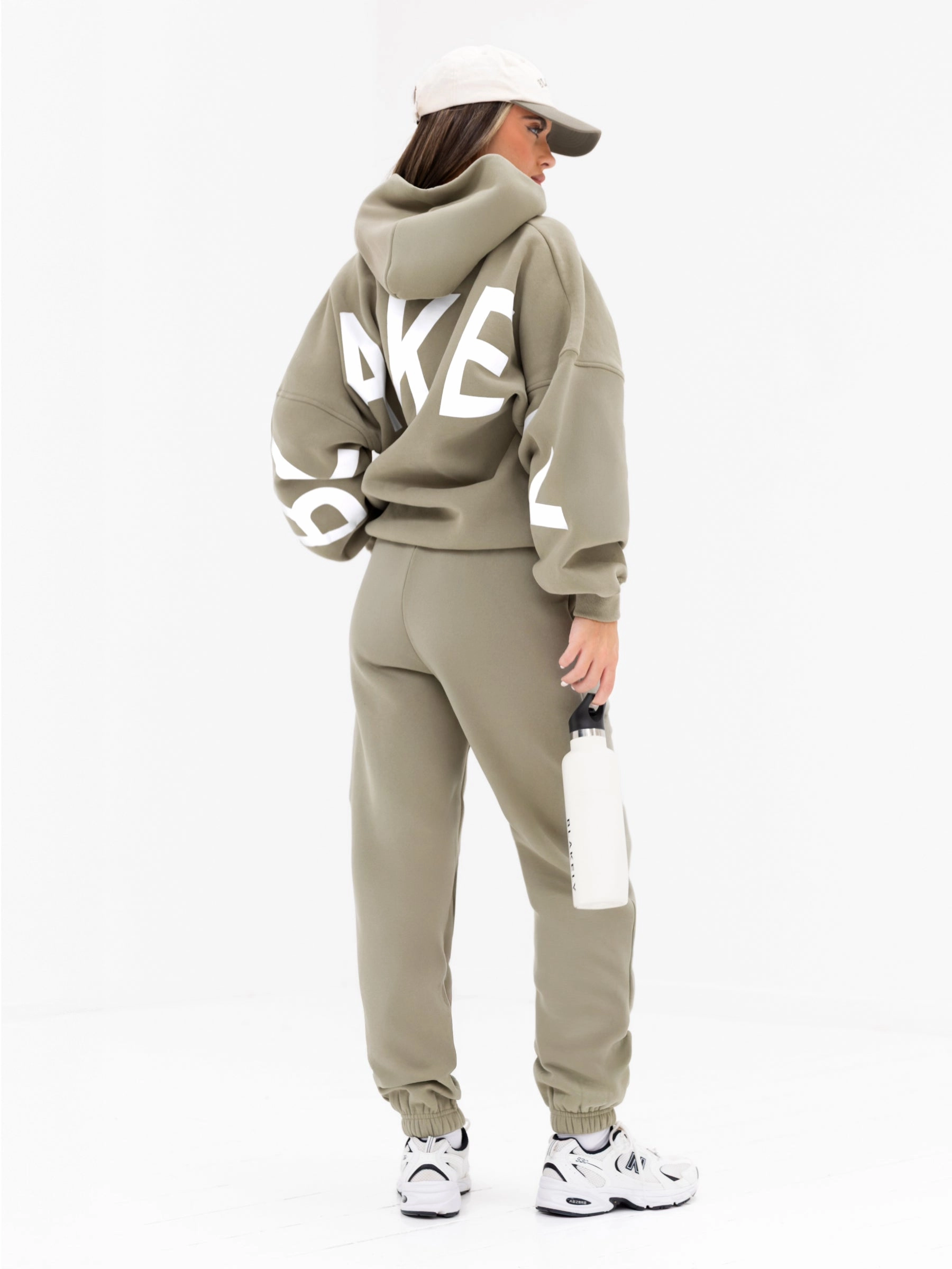 Athletic Flex Wear Comfortable Look Isabel Sweatpants - Olive