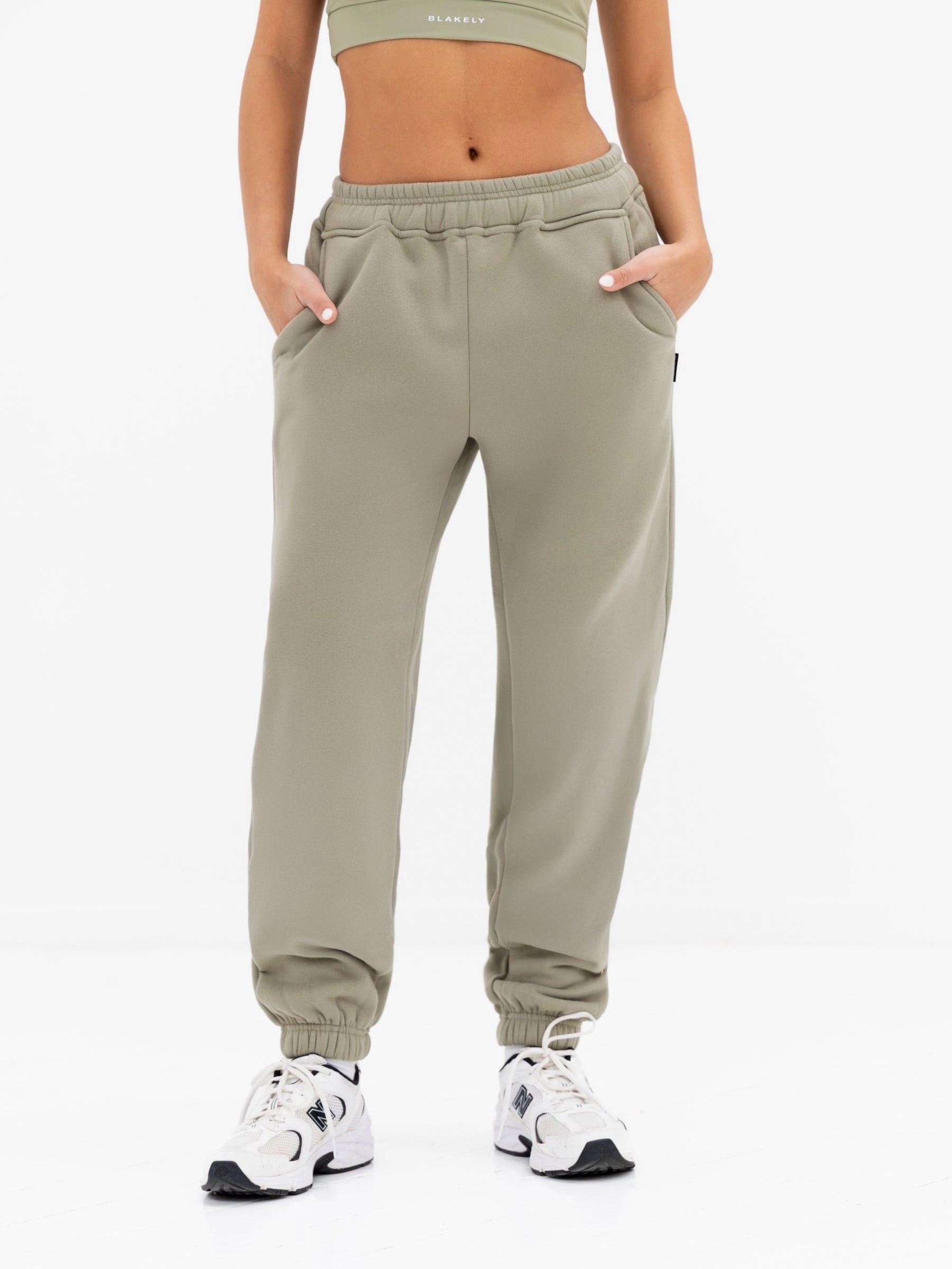 Isabel Sweatpants - Olive Reflective Trim