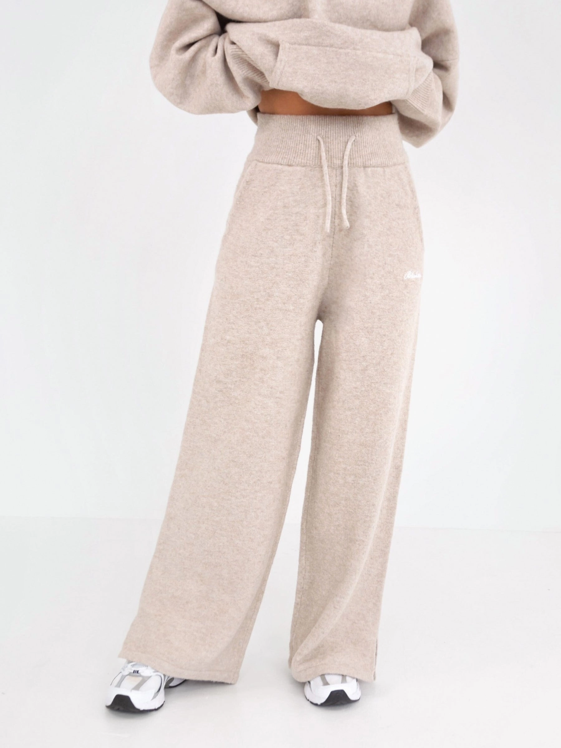 Performance Support MultiPocket Knitted Wide Leg Sweatpants - Toasted Taupe