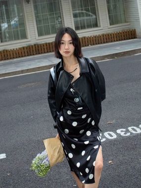 Hypoallergenic fabric Temperature Balancing PU Bomber Jacket