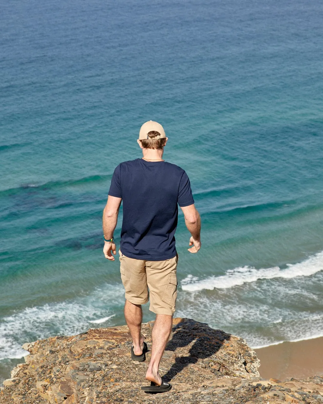 Layers Devon - Mens Short Sleeve T-Shirt - Blue Seam Free Edging Simple and Cozy