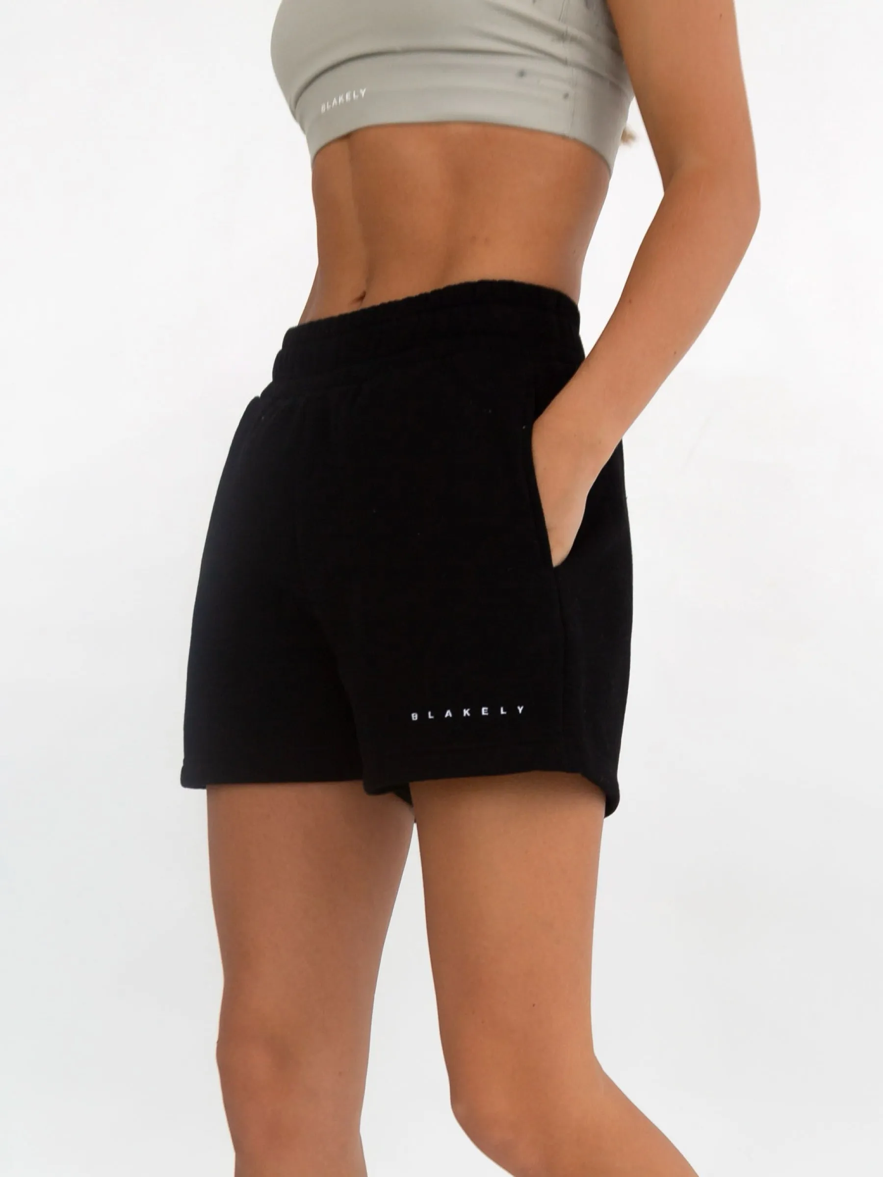 Isabel Jogger Shorts - Black Chill Look