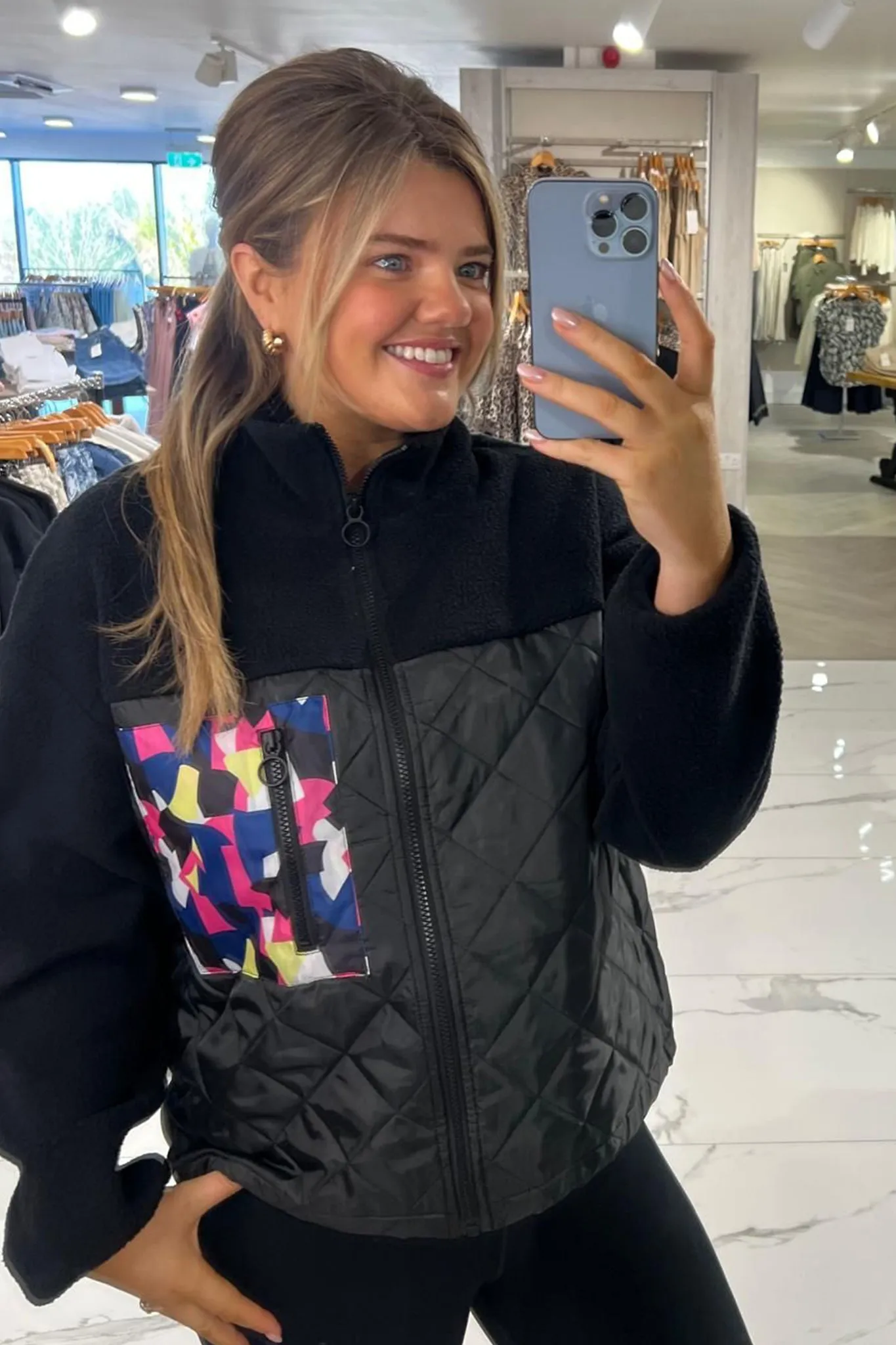 SoftshellMaterial Anti Pilling Finish Lindsey Black Graphic Pocket Fleece Jacket