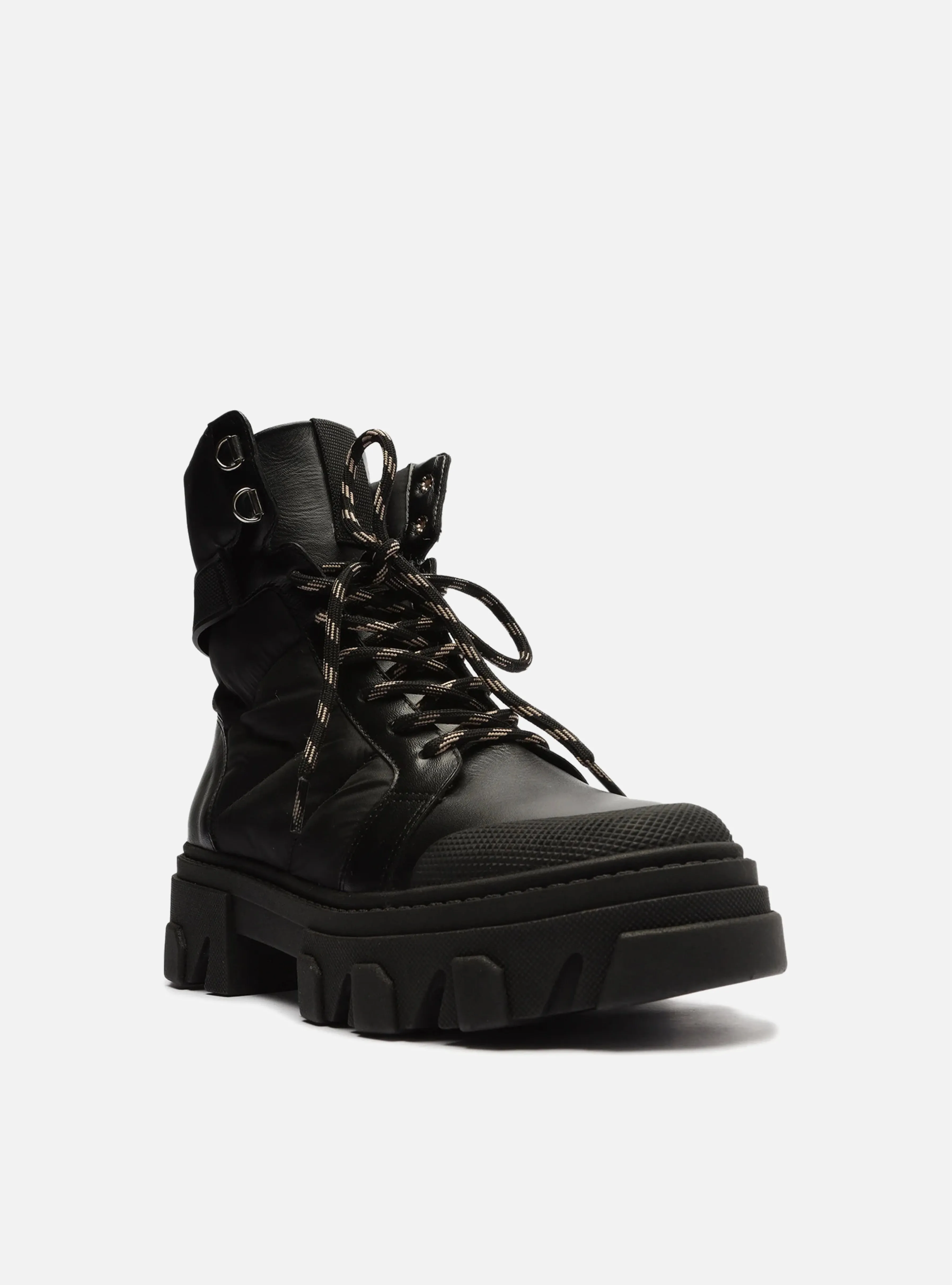 Thermal Core Urban Traveler easy to remove Liv Leather Bootie