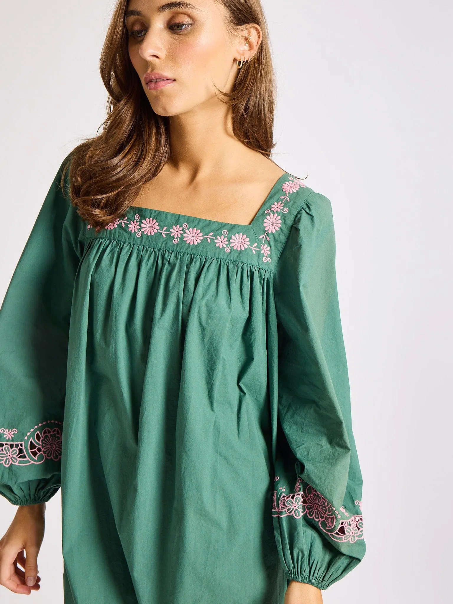 Chic Vibe Shirred-Detail Lovina Dress in Palm Eyelet