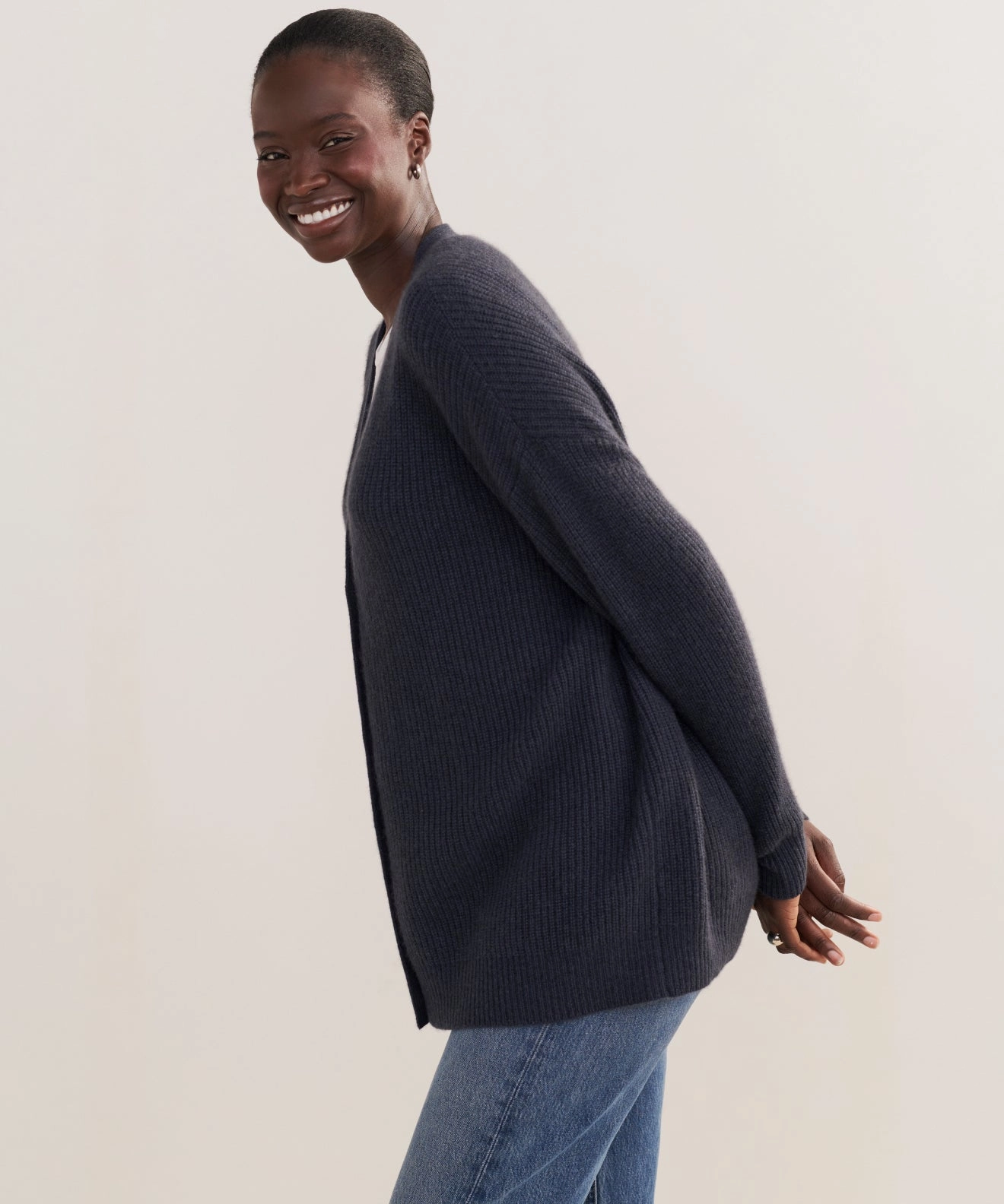 Cashmere Cocoon Cardigan Slim Fit Design Soft Layers