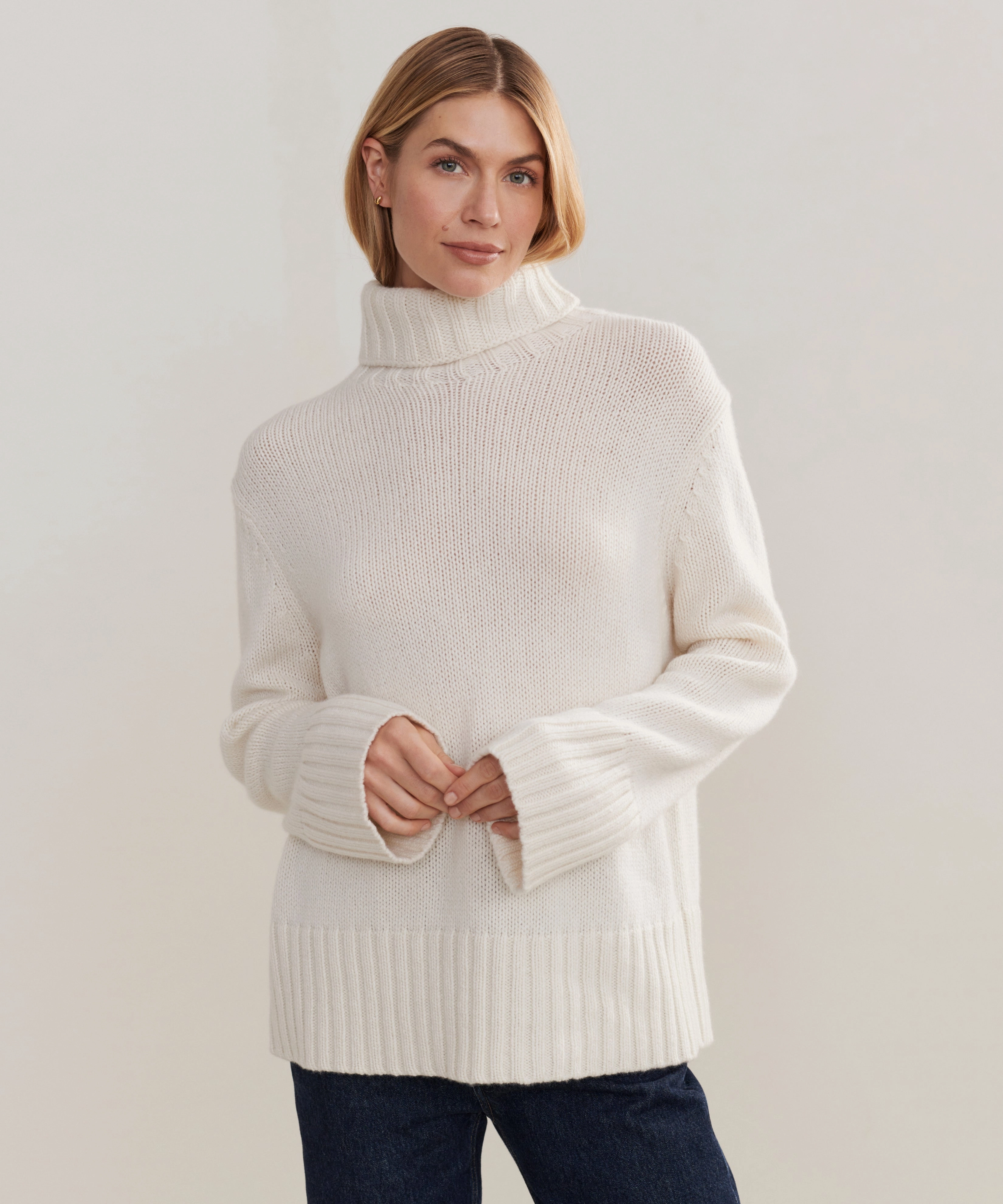 Cashmere Jet Turtleneck Breathable mesh