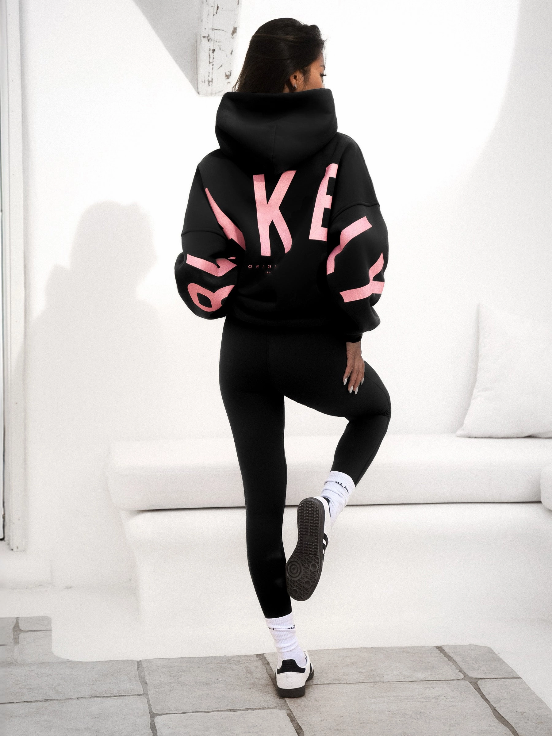 Members Isabel Oversized Hoodie - Black & Pink Kangaroo Pocket Style Trend Style