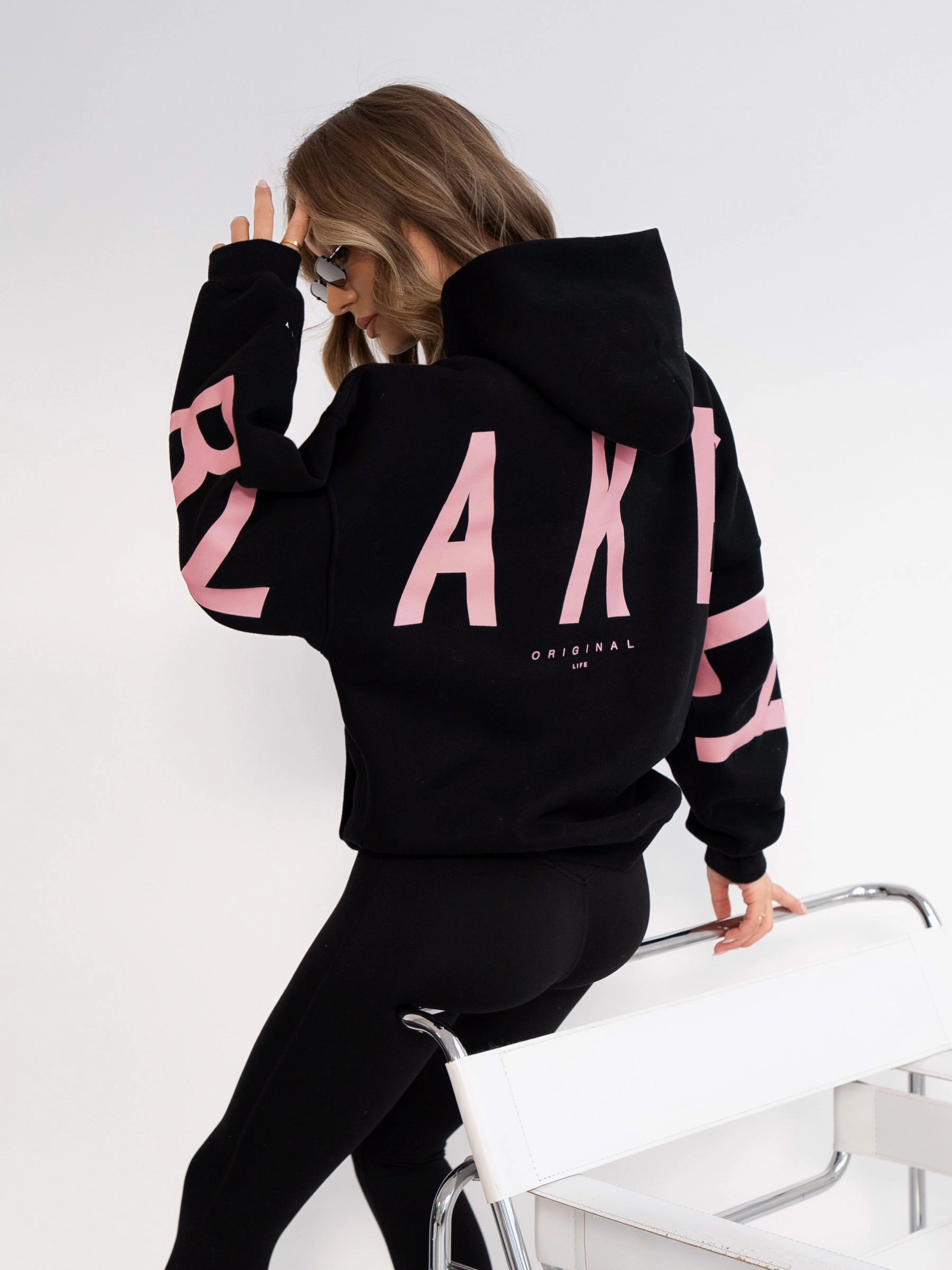 Preppy Style Members Isabel Oversized Hoodie - Black & Pink