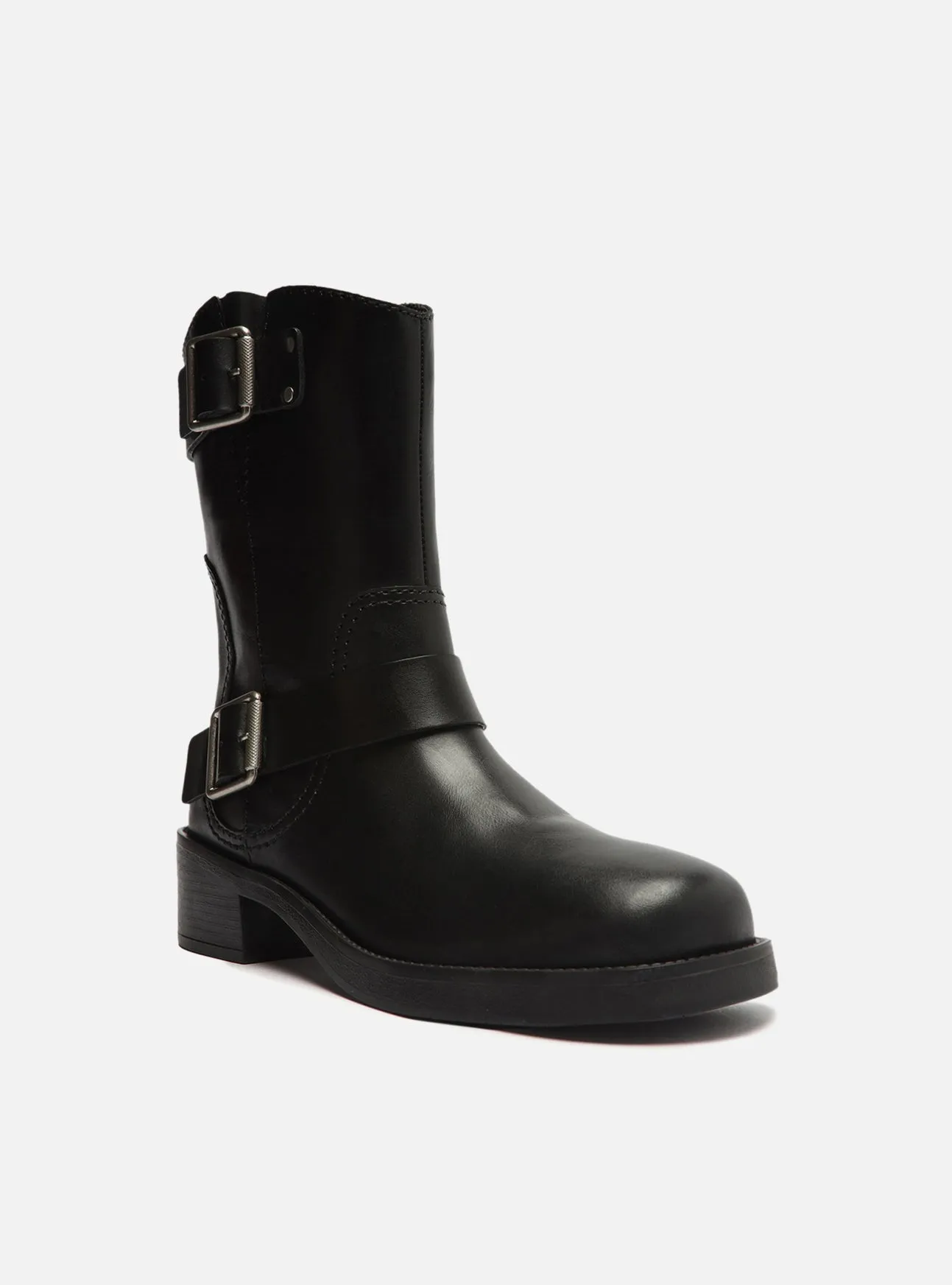 Water resistant upper Lucy Leather Block Boot