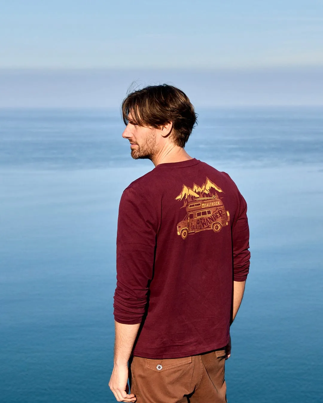 Soft and Flexible Relaxed Look Lost Van - Mens Long Sleeve T-Shirt - Dark Purple
