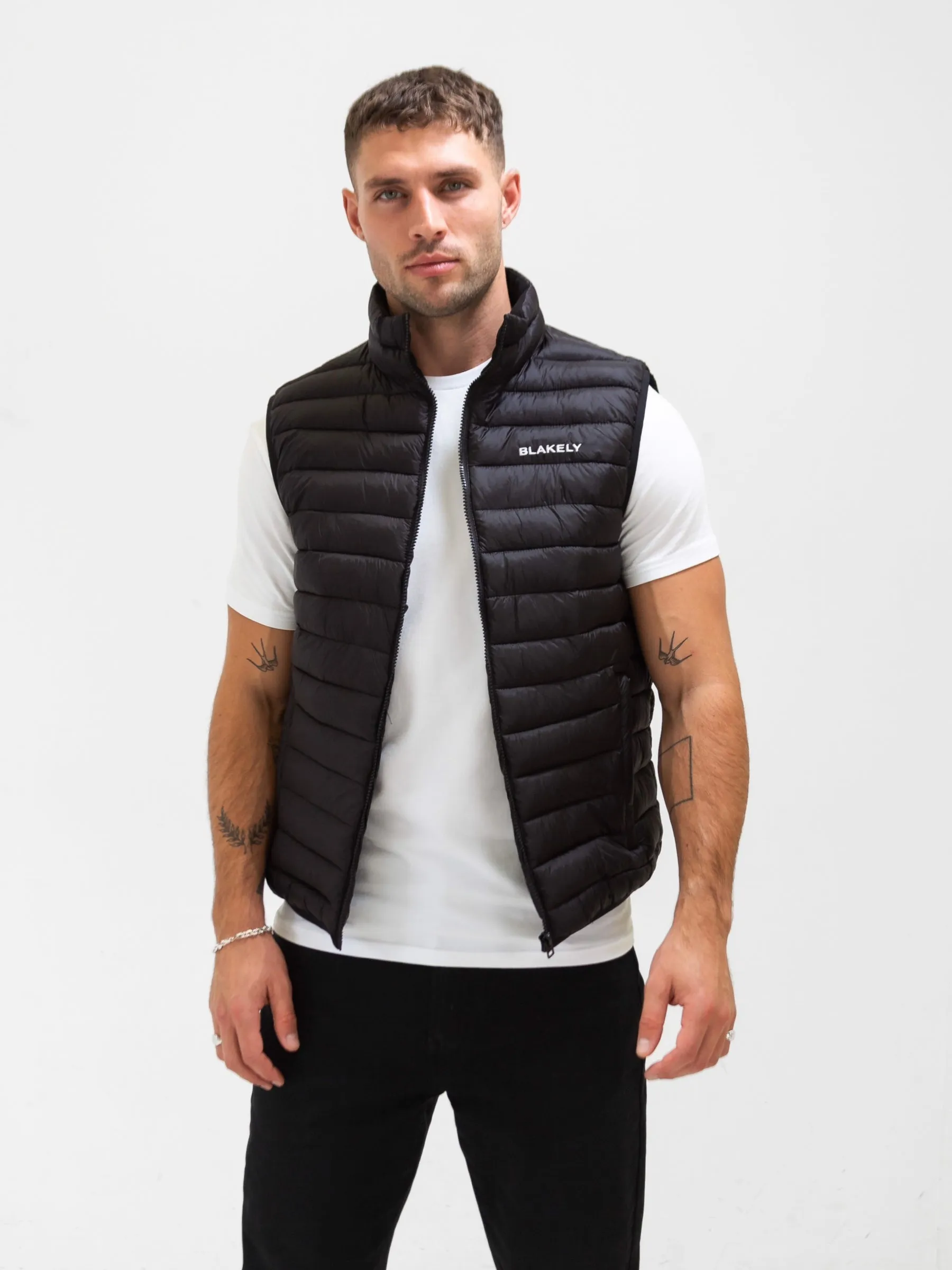 Ellis Lightweight Gilet - Black Elastic Cuff Adjustment TearResistantOuter