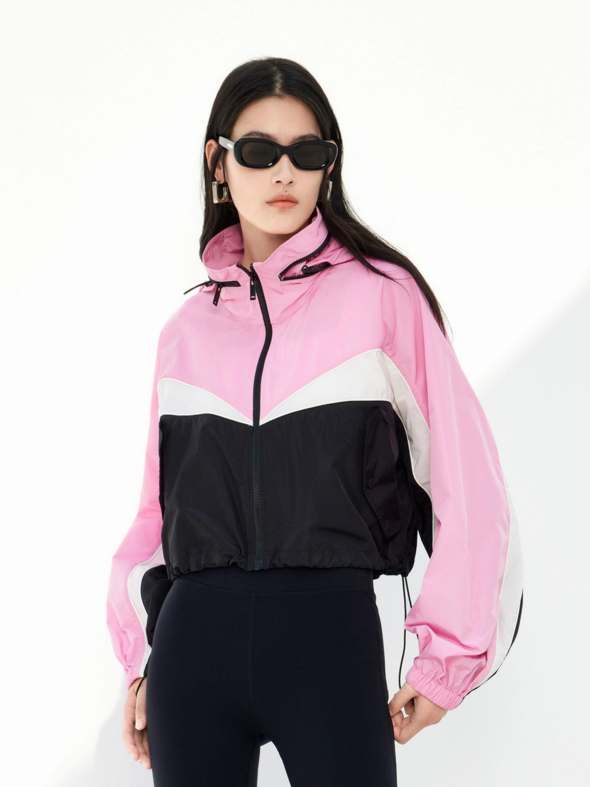 Contrast Zip Jacket with Hooded Comfort Fit Design