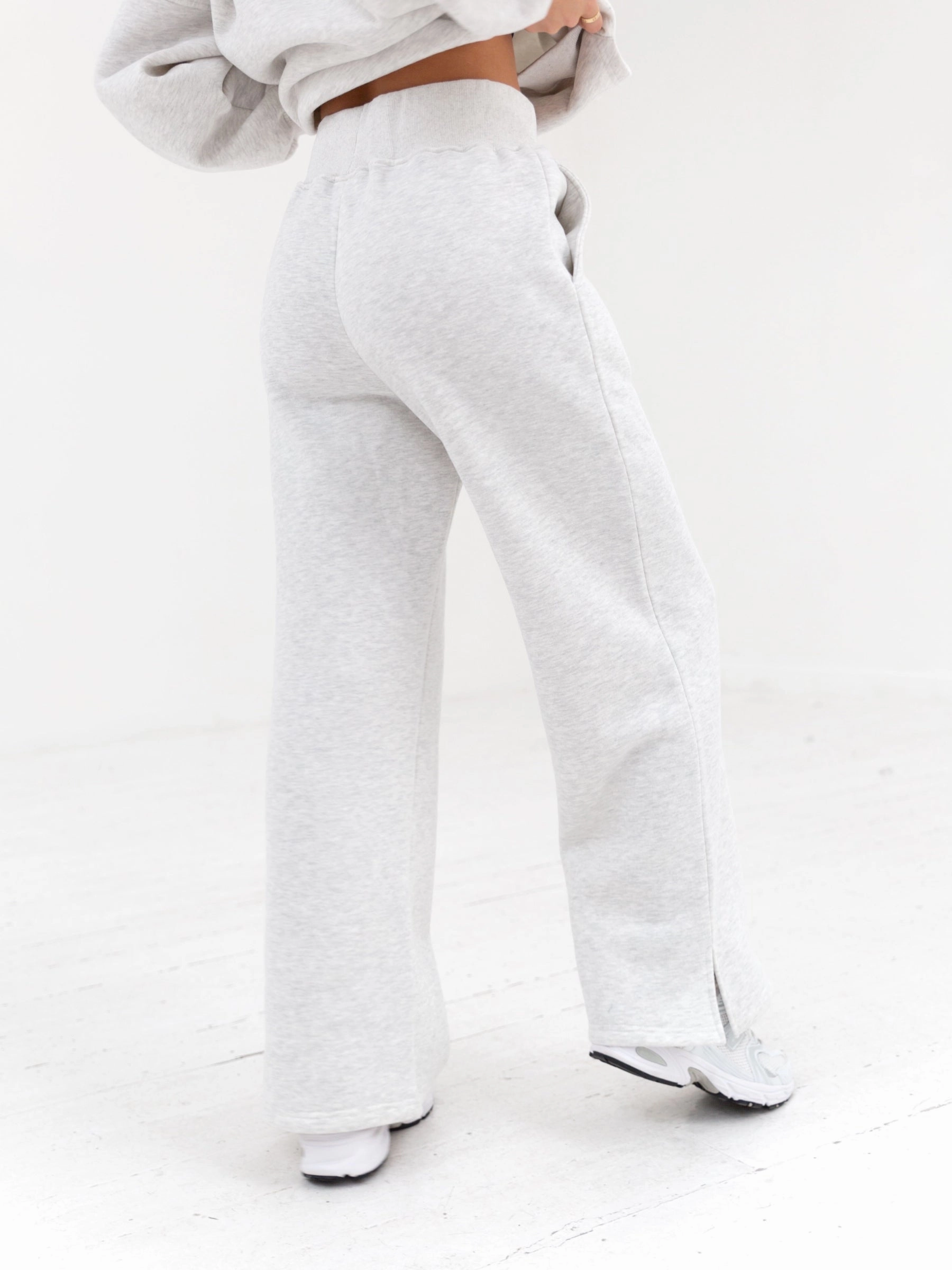 Stay Dry Varsity Wide Leg Sweatpants - Marl White