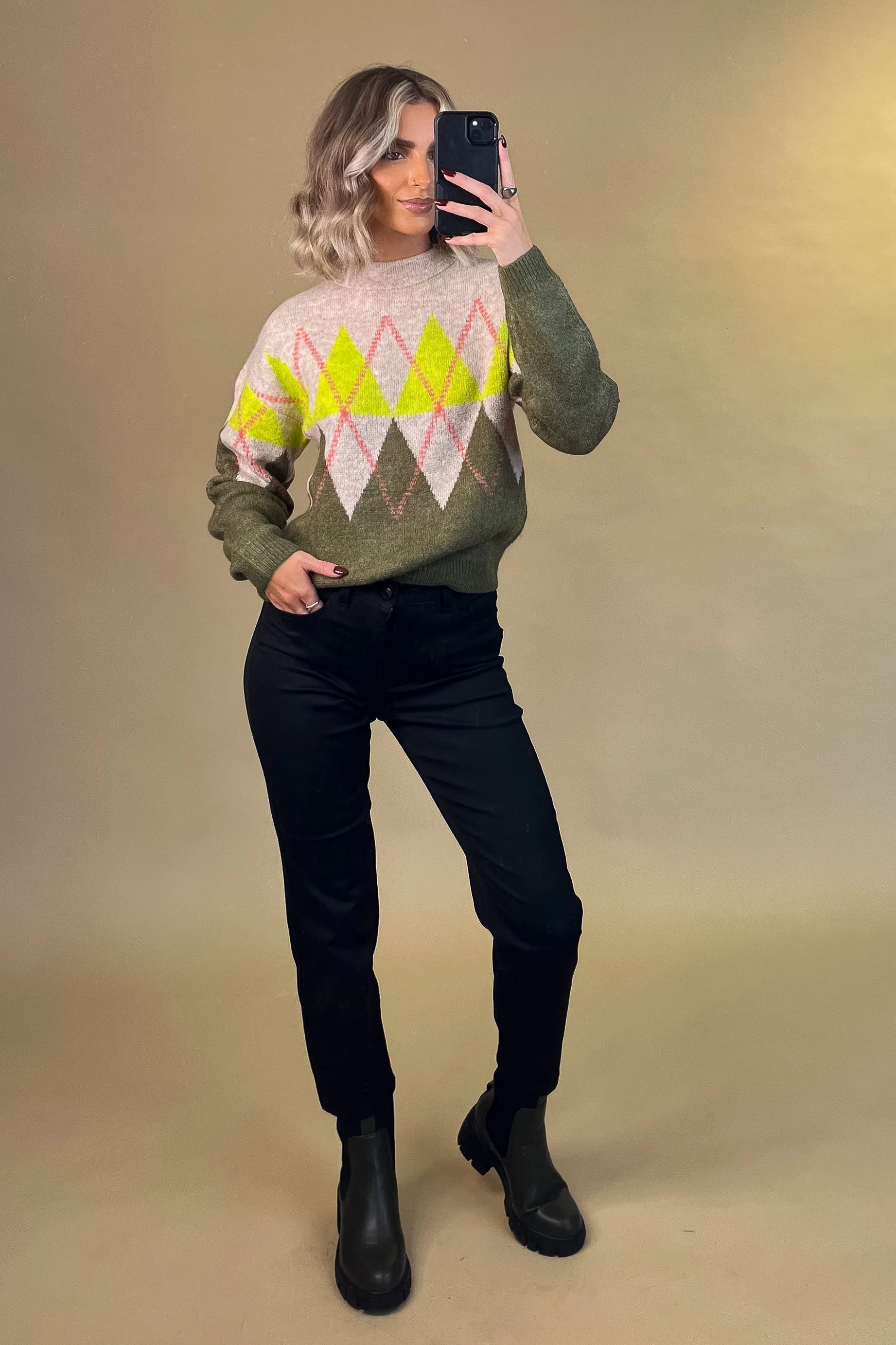 Sweat Wicking Lining Soft Brush Lining Moni Black Straight Leg Jeans