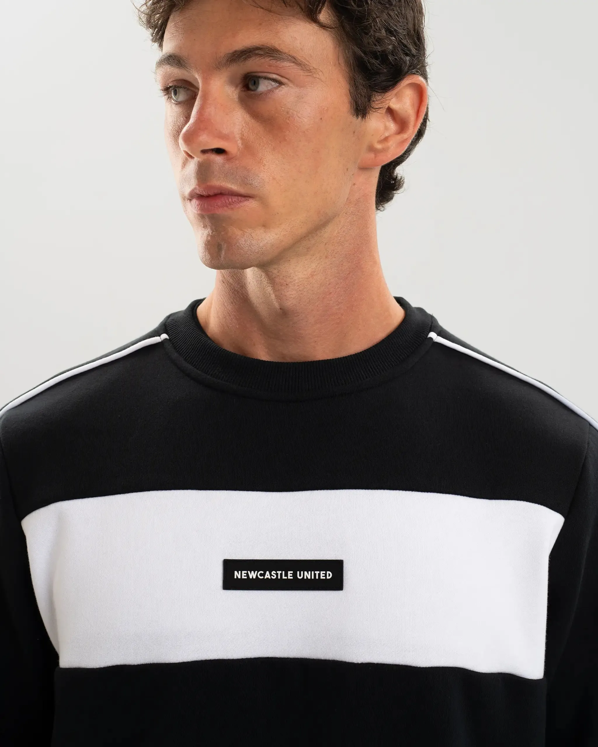 Layered Comfort Wear Newcastle United Men's Black Colour Block Sweatshirt