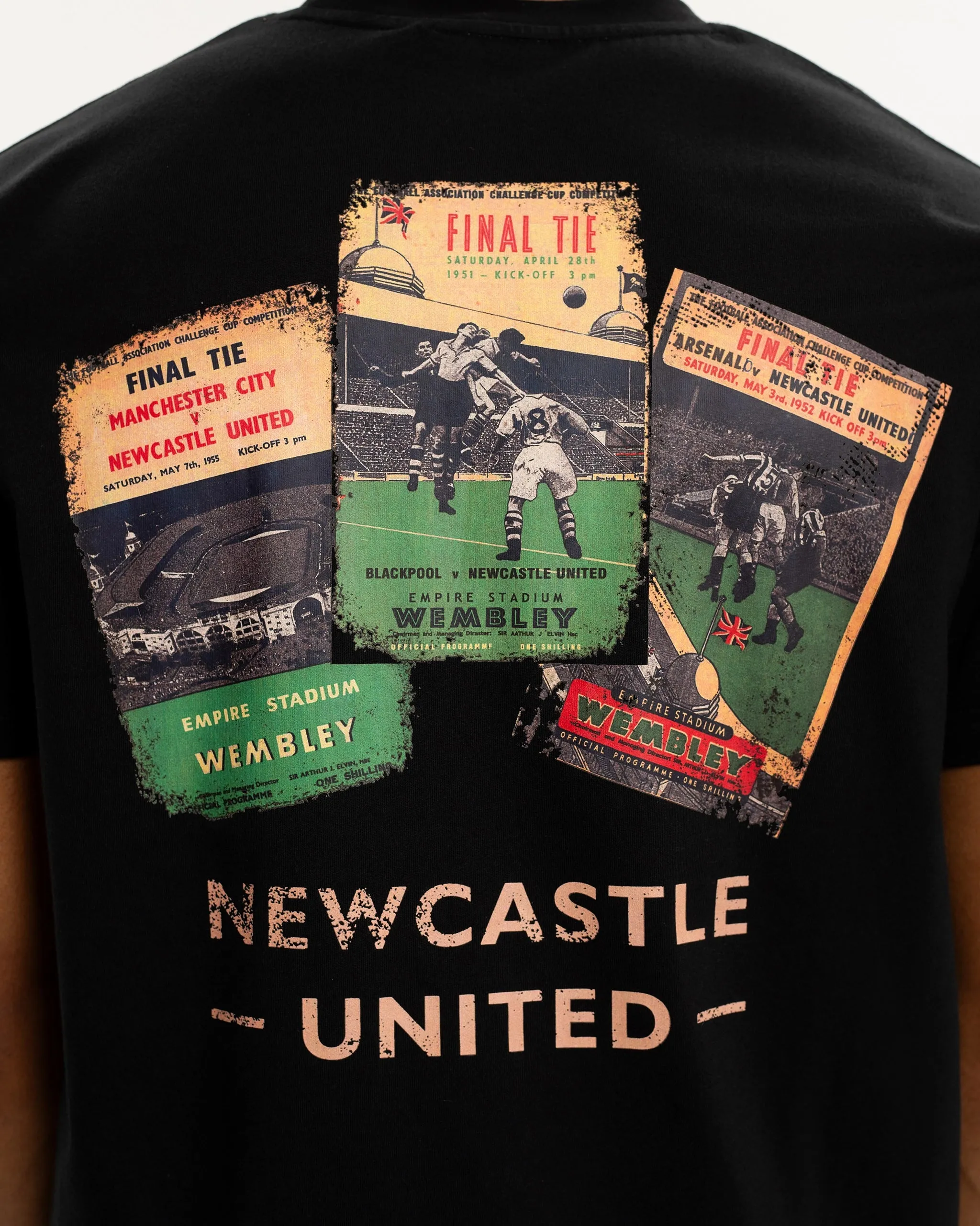 Timeless Look Wear Newcastle United 1950's Cup Final Programmes T-Shirt