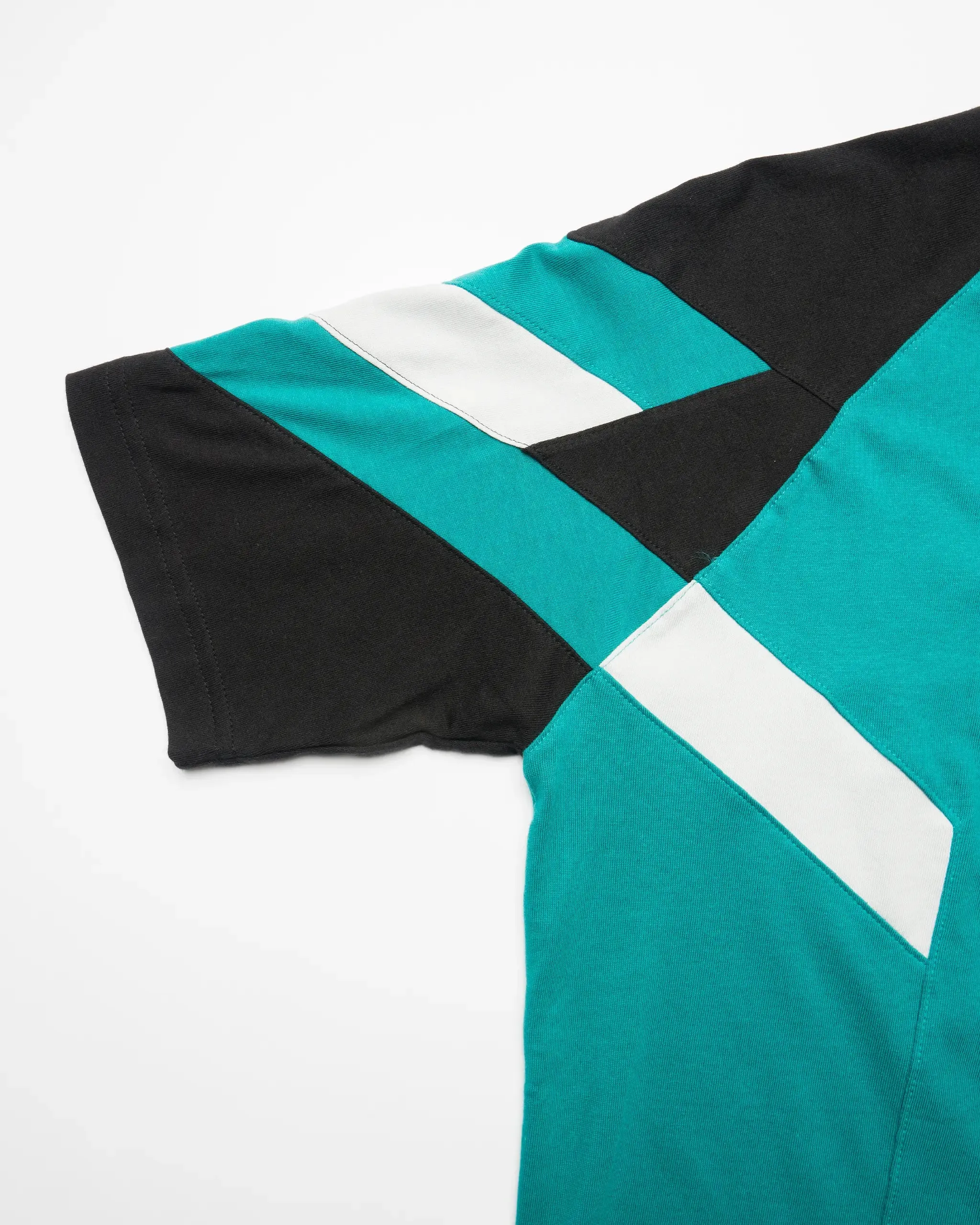 Breathable Comfort Wear Midweight Knit Newcastle United adidas Originals Tee