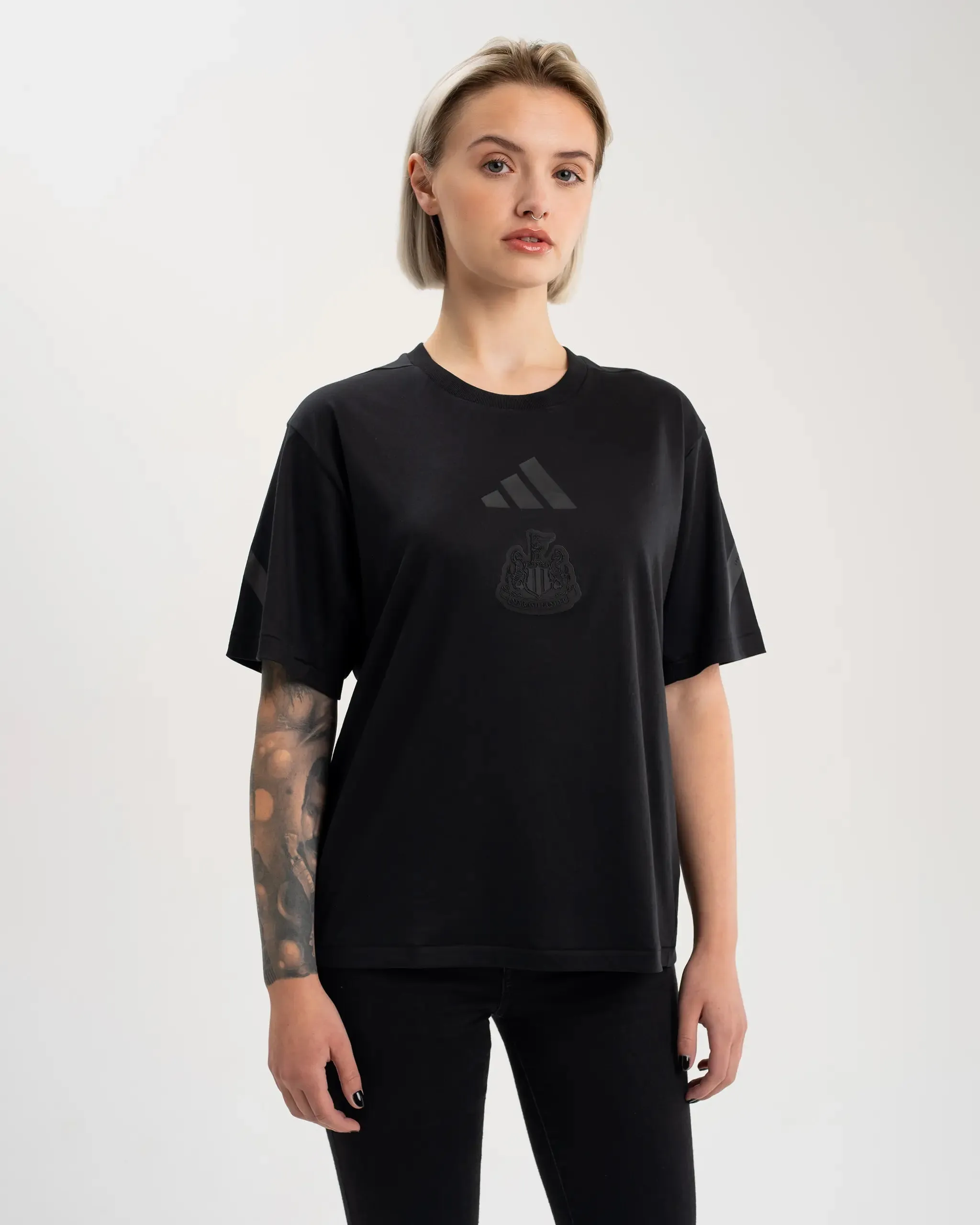 Newcastle United adidas Women's Z.N.E. Black Tee Curved Hemline
