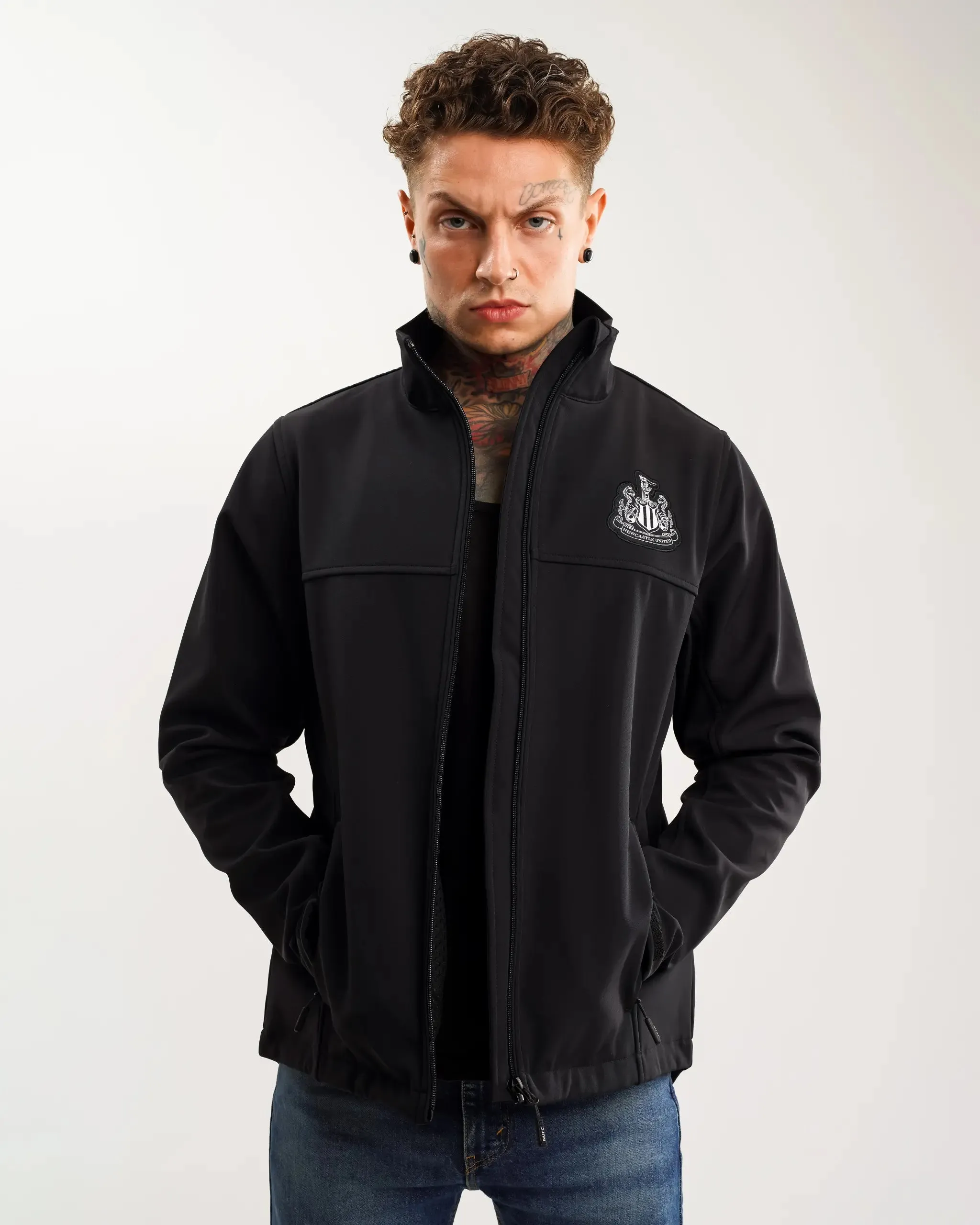 wrinkle free Newcastle United Men's Black Softshell Jacket