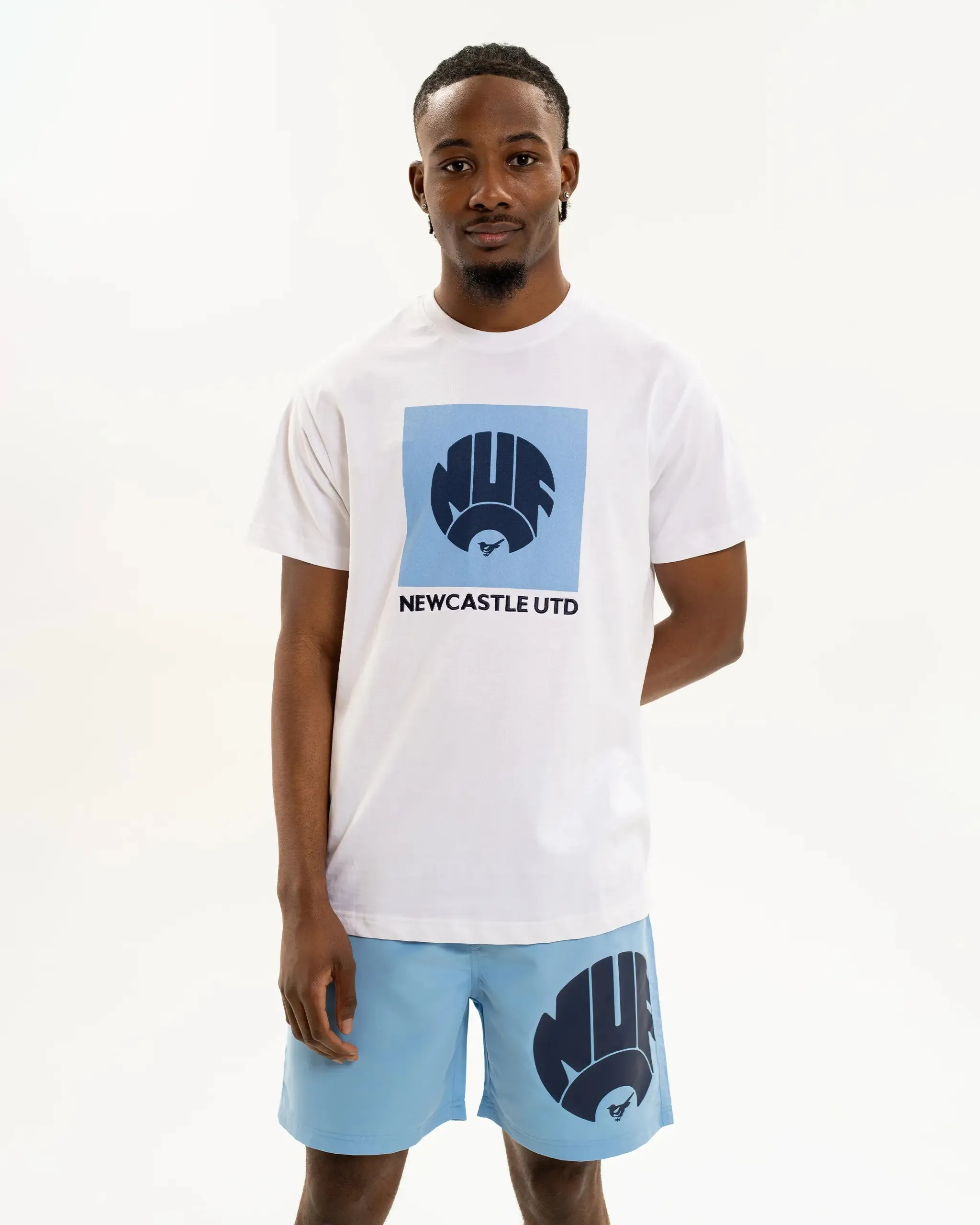 Newcastle United Men's Blue Retro Crest T-Shirt Quality Layer