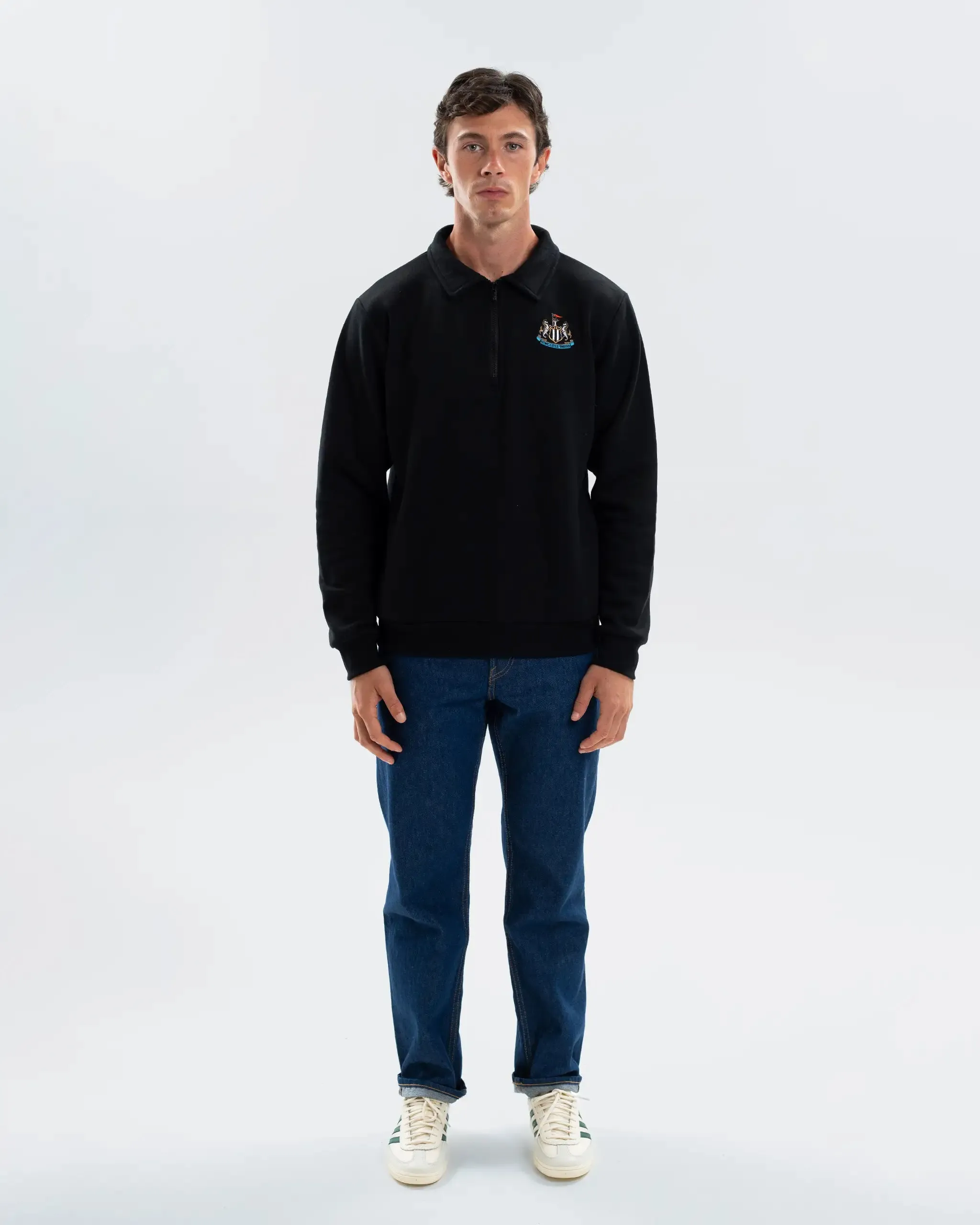 Lightweight Design Newcastle United Men's Essentials Range Black 1/4 Zip Sweater