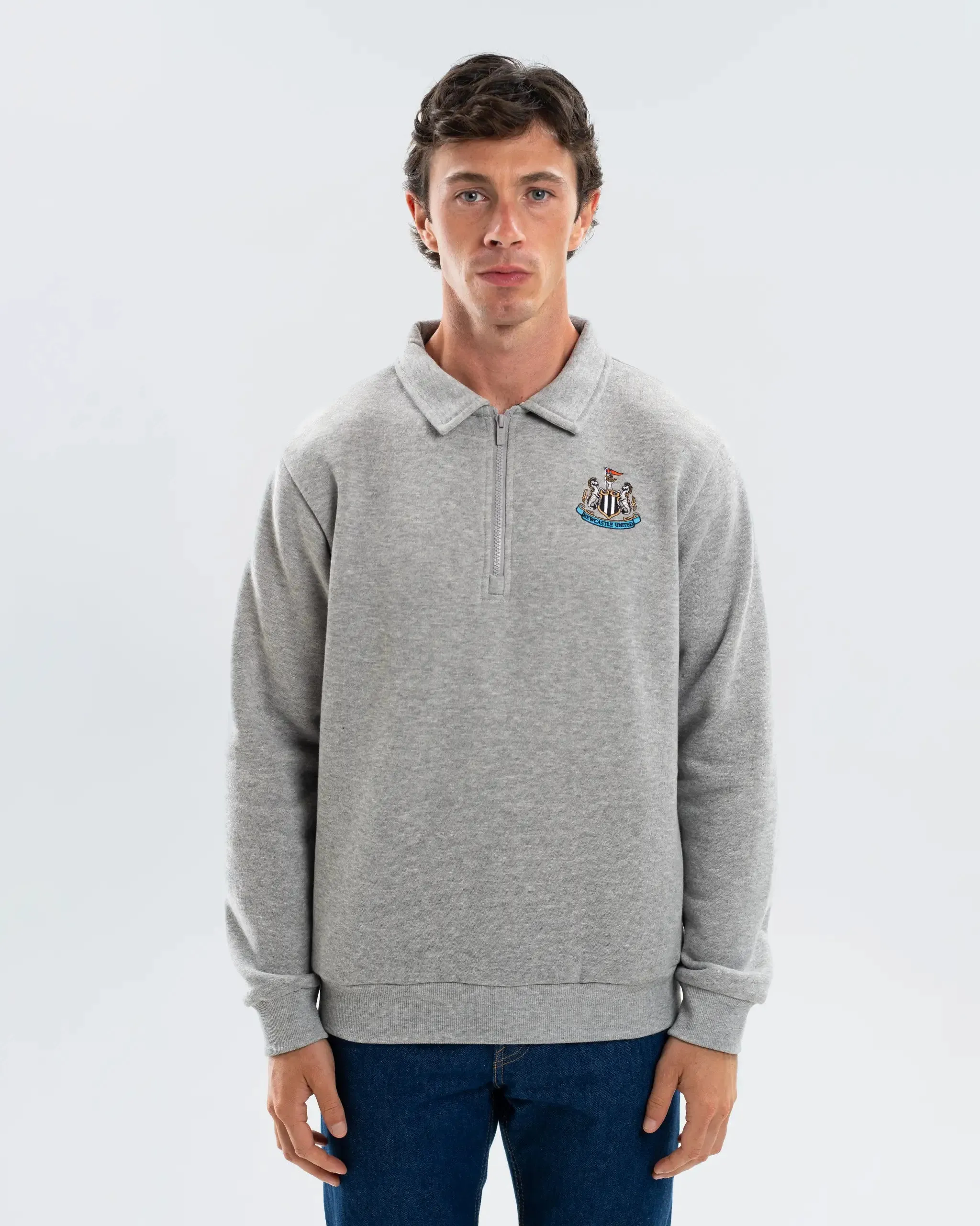 Sleek Waistband Newcastle United Men's Essentials Range Grey 1/4 Zip Sweater