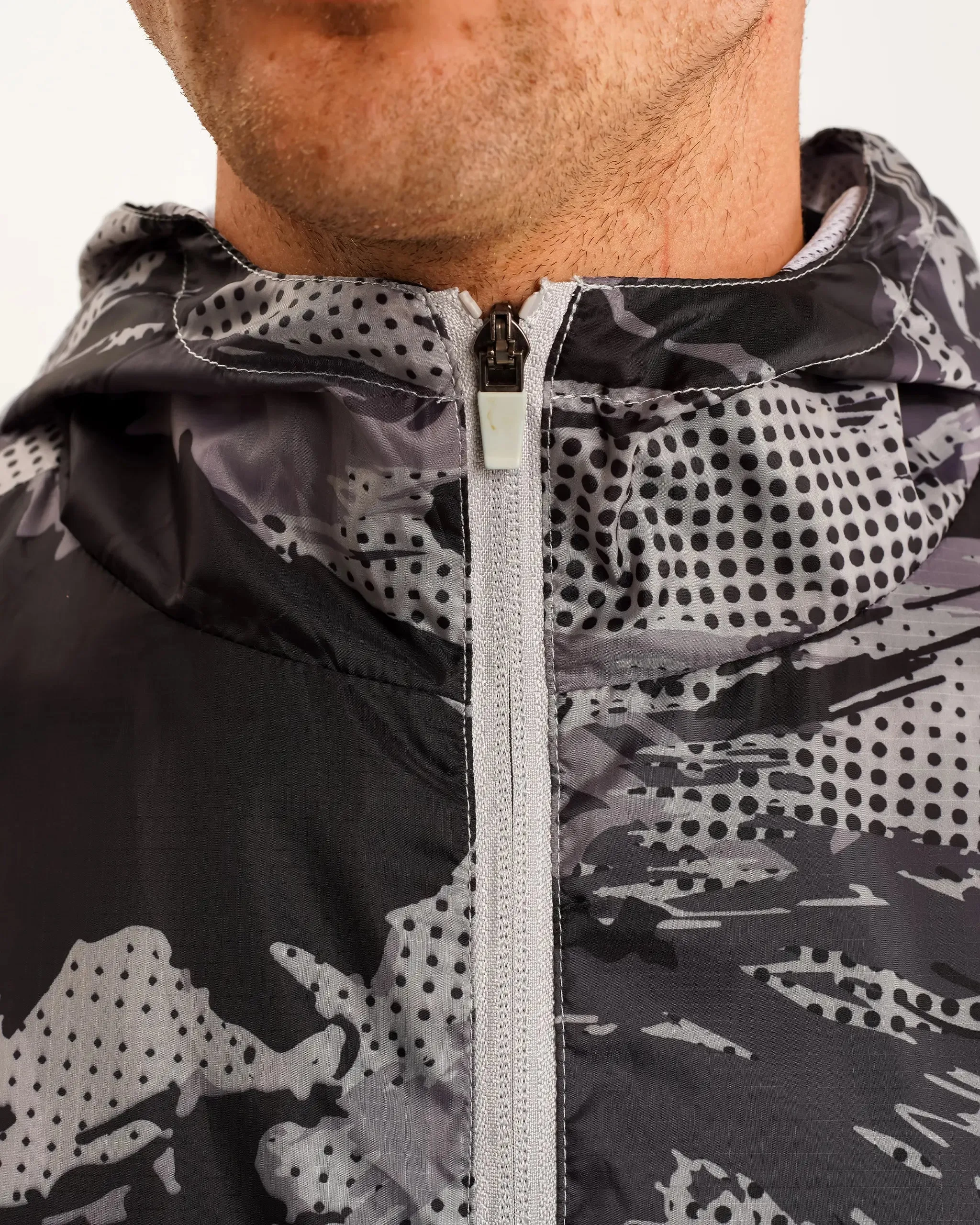Newcastle United Men's Grey Camo Poly Shower Jacket Windproof Insulated Coat EcoFriendly Water Repellency
