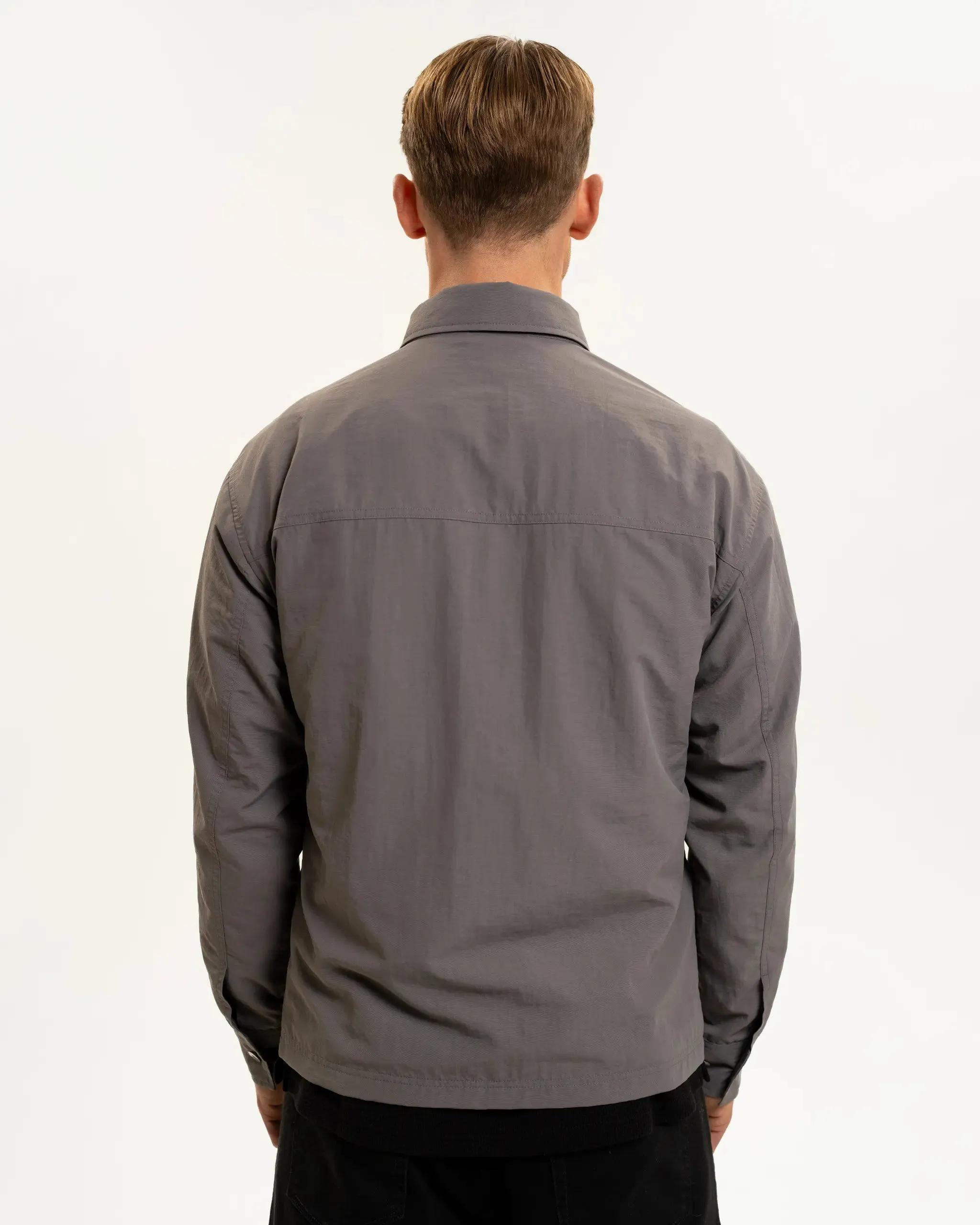 DurableOuterShell Magnetic Closure System Newcastle United Men's Slate Nylon Overshirt