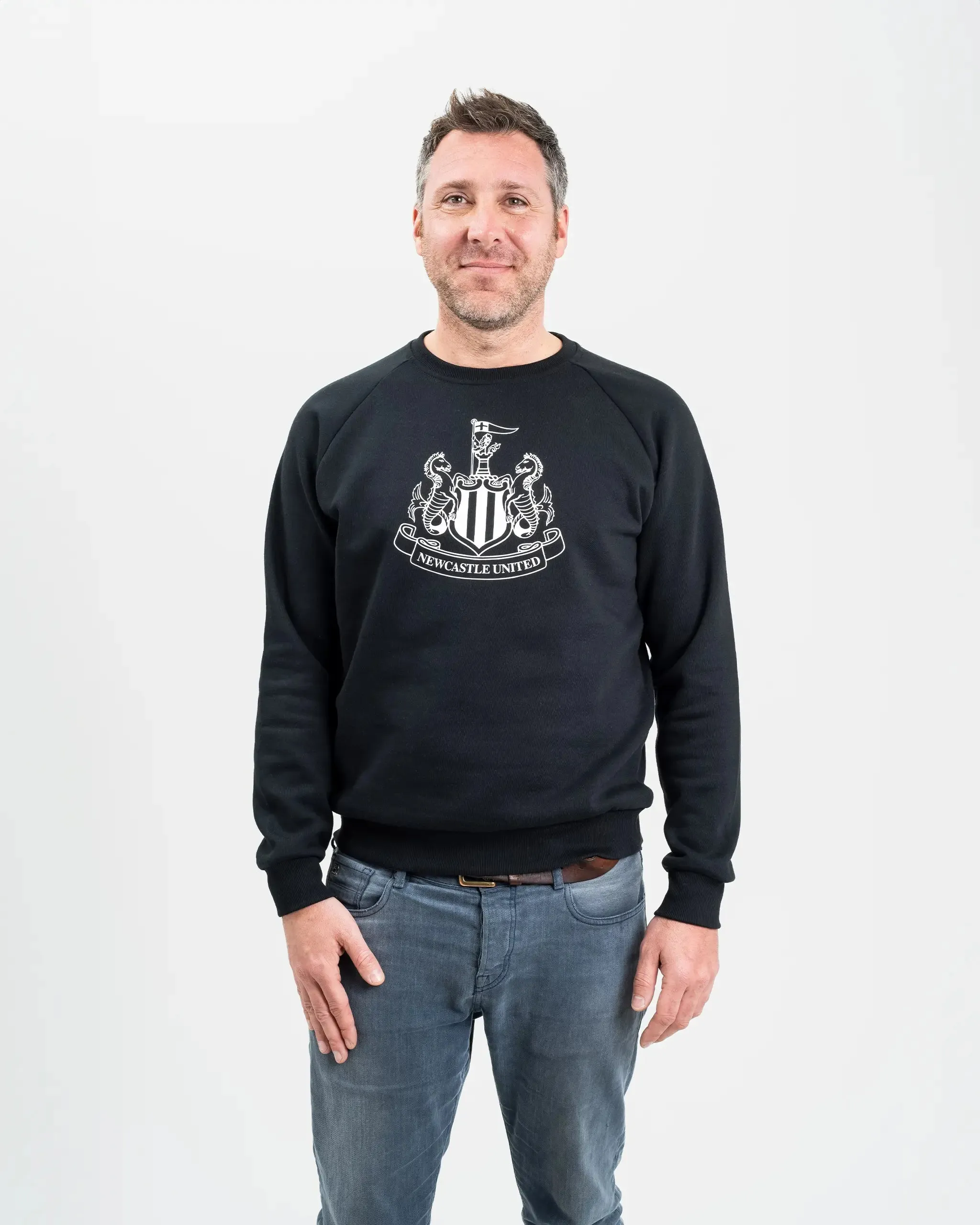 Chilly Wardrobe Newcastle United Raglan Sweatshirt