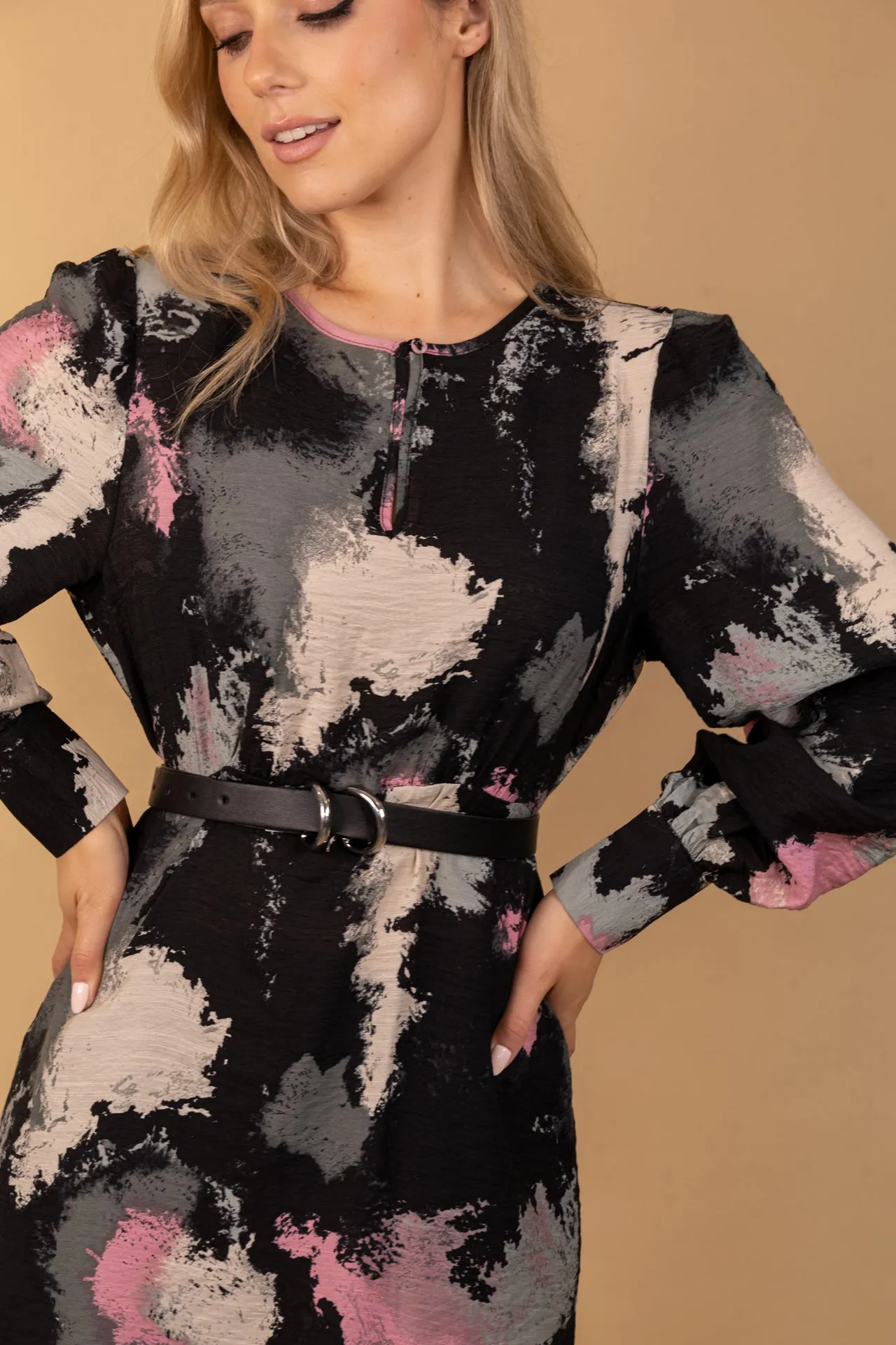 Fashionable Look Comfortable Layer Odette Black & Pink Graphic Print Dress