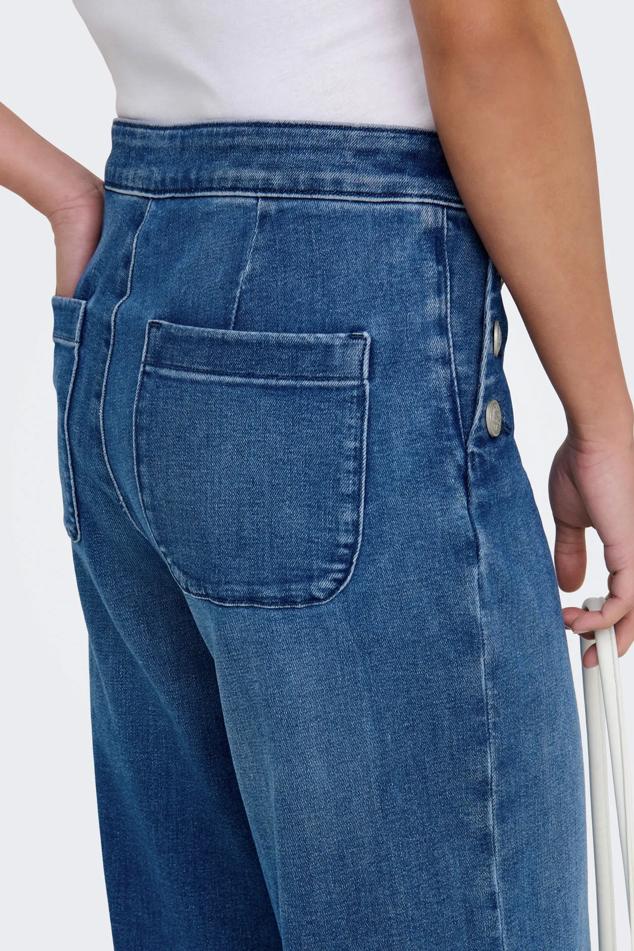 Madison High Waisted Medium Blue Button Jeans High Durability Thread High-rise waist