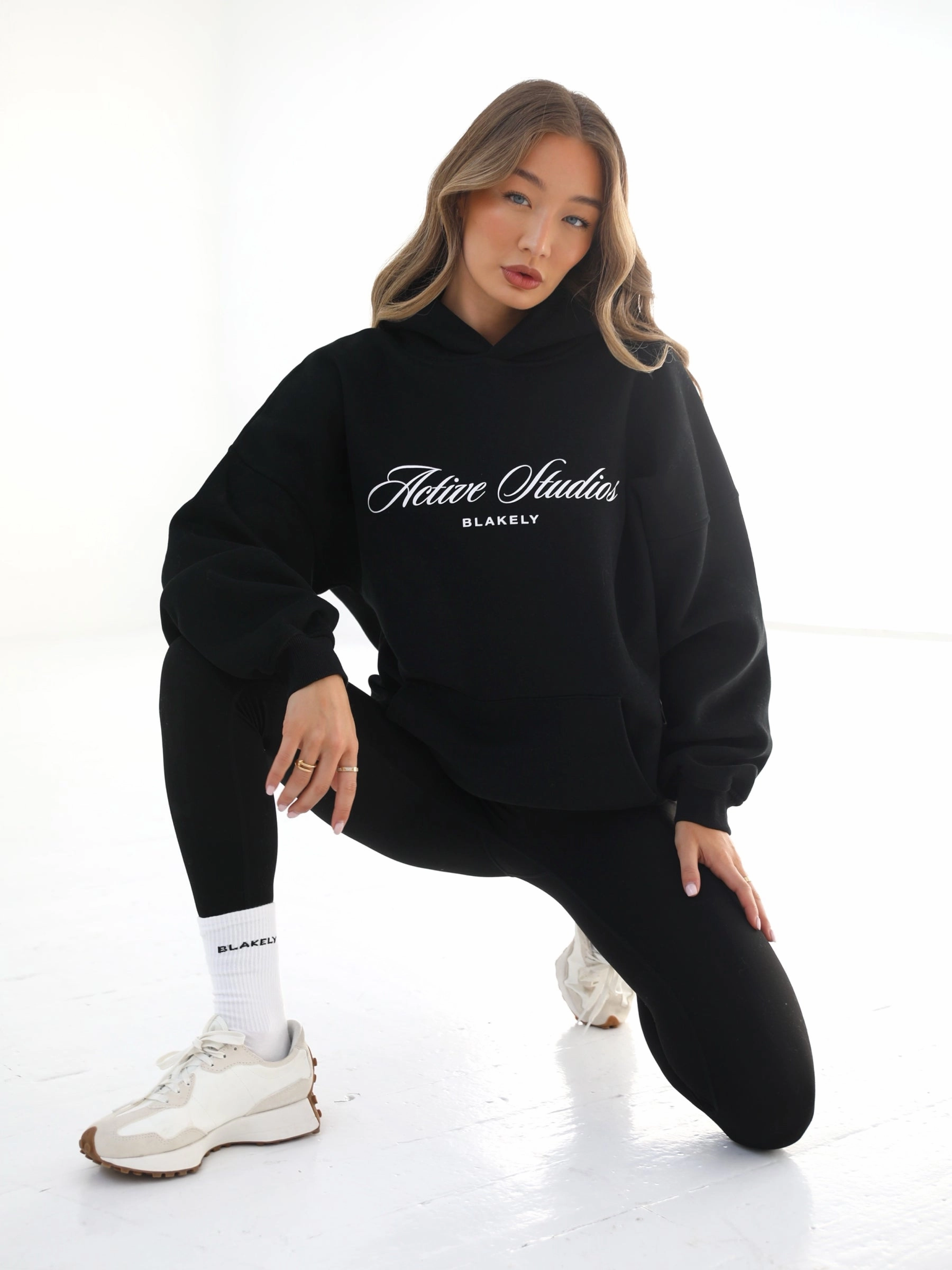 rhinestone accents Comfy Base Off Duty Oversized Hoodie - Black