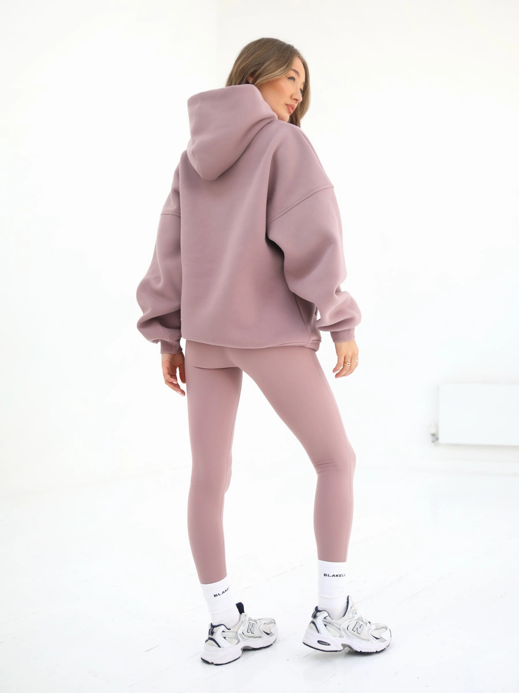 Off Duty Oversized Hoodie - Dusty Pink Quick Layer Soft Design