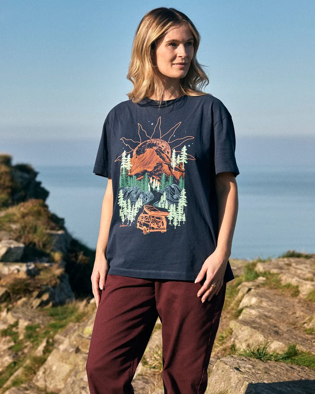 Open Road - Womens Oversized Short Sleeve T-Shirt - Blue Performance Fit Casual Wearable