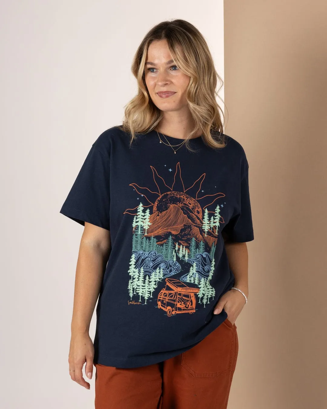 Open Road - Womens Oversized Short Sleeve T-Shirt - Blue Light and Breathable funky