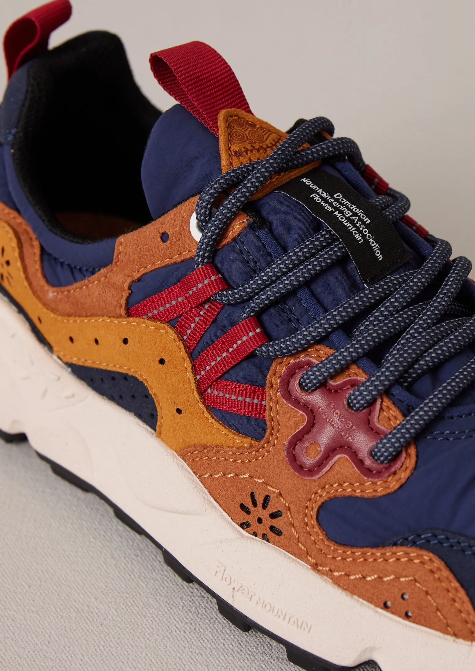 Flower Mountain Yamano Kaiso Sneakers | Indigo/Ginger Torsion Control Arch