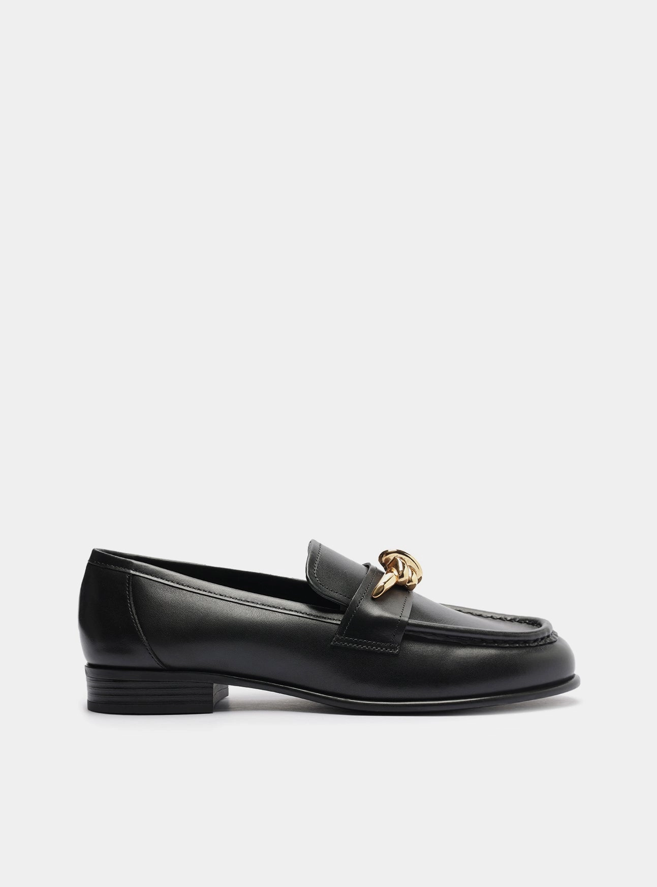 Claudia Leather Loafer Museum Trip Effortless Fashion