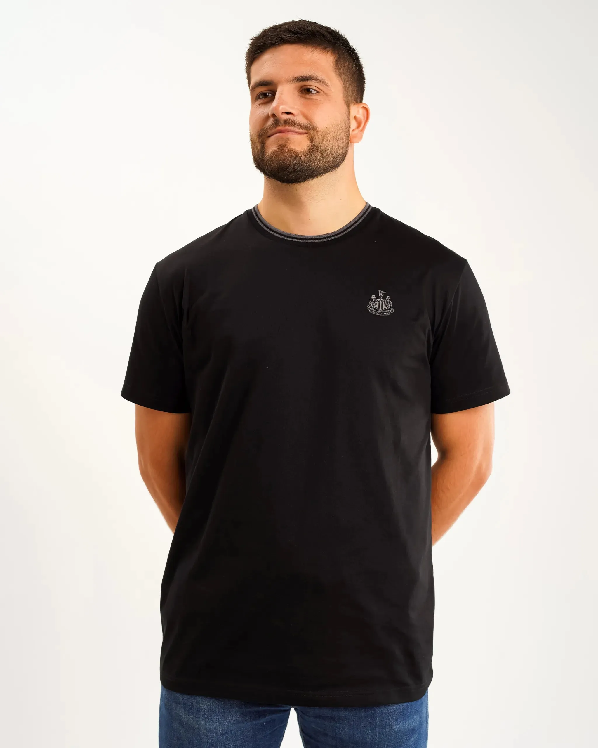 Set In Sleeve Simple and Light Newcastle United Men's Black Label Black T-Shirt