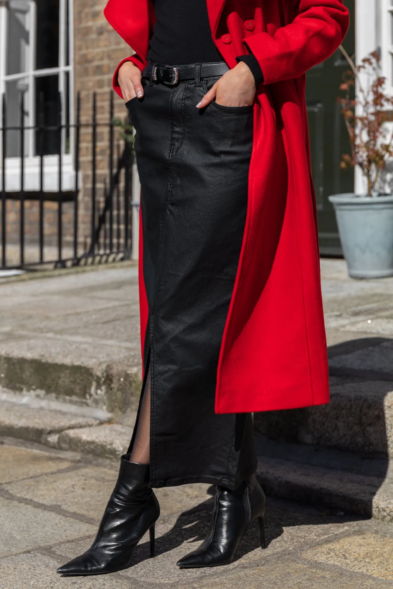 Media Feature Moisture Wicking Textile Kath High Waisted Coated Maxi Skirt